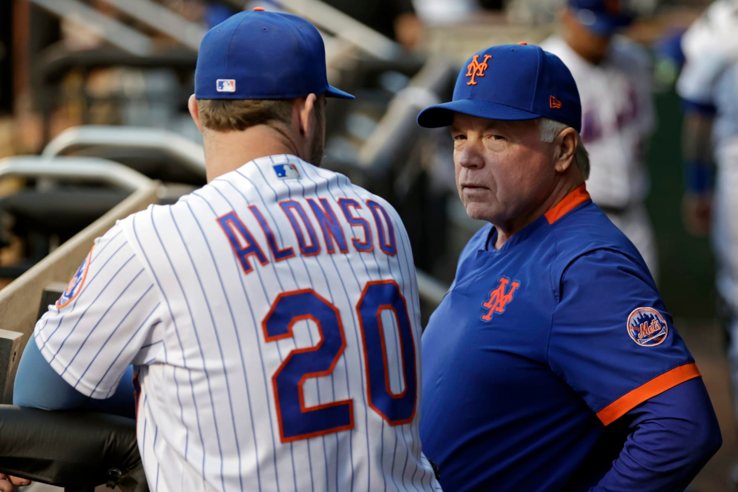 Pete Alonso (L) and Buck Showalter (R) Pete Alonso (L) and Buck Showalter (R)