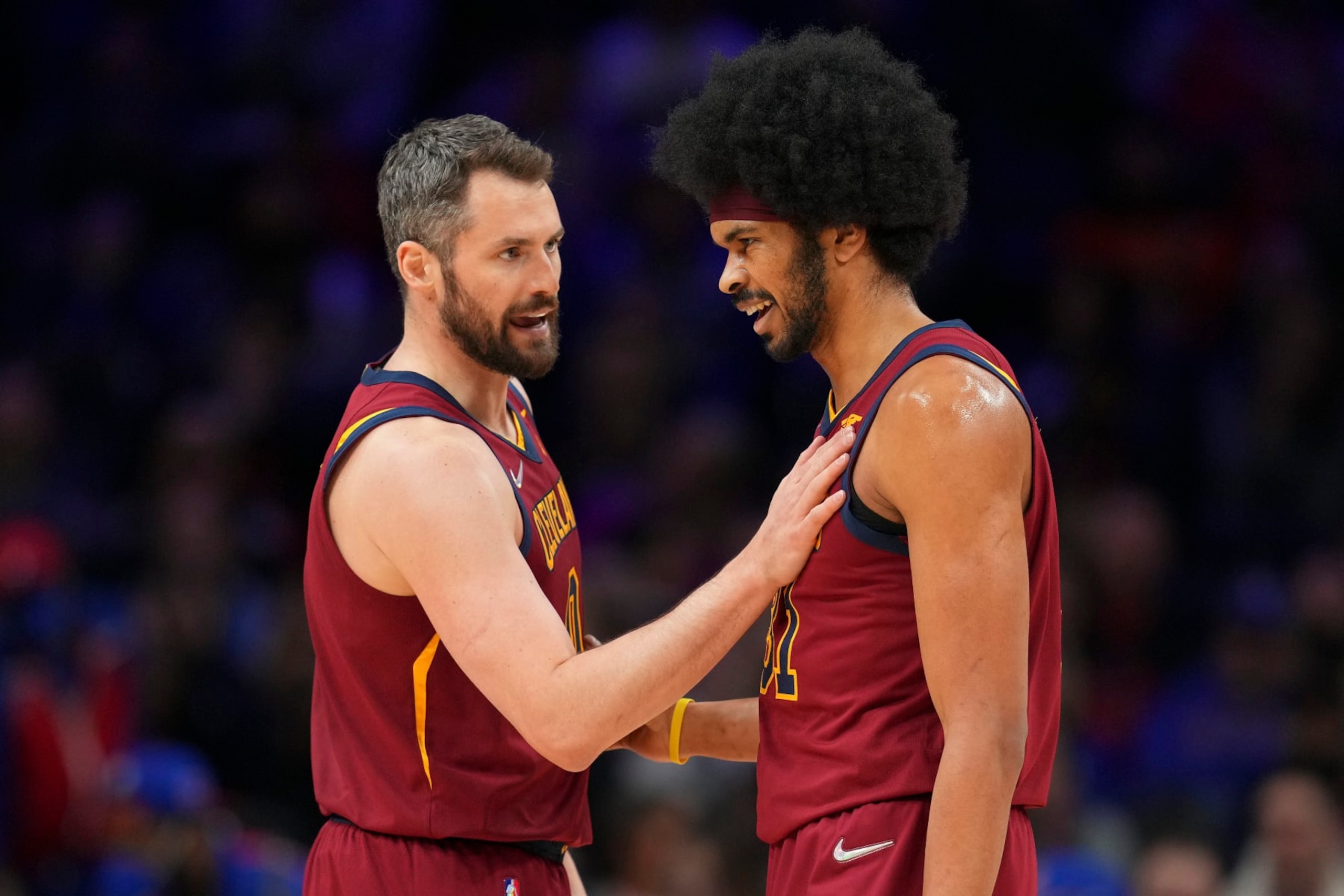 PHILADELPHIA, PA - MARCH 04: Kevin Love #0 of the Cleveland Cavaliers talks to Jarrett Allen #31 against the Philadelphia 76ers at the Wells Fargo Center on March 4, 2022 in Philadelphia, Pennsylvania. The 76ers defeated the Cavaliers 125-119. NOTE TO USER: User expressly acknowledges and agrees that, by downloading and or using this photograph, User is consenting to the terms and conditions of the Getty Images License Agreement. (Photo by Mitchell Leff/Getty Images)