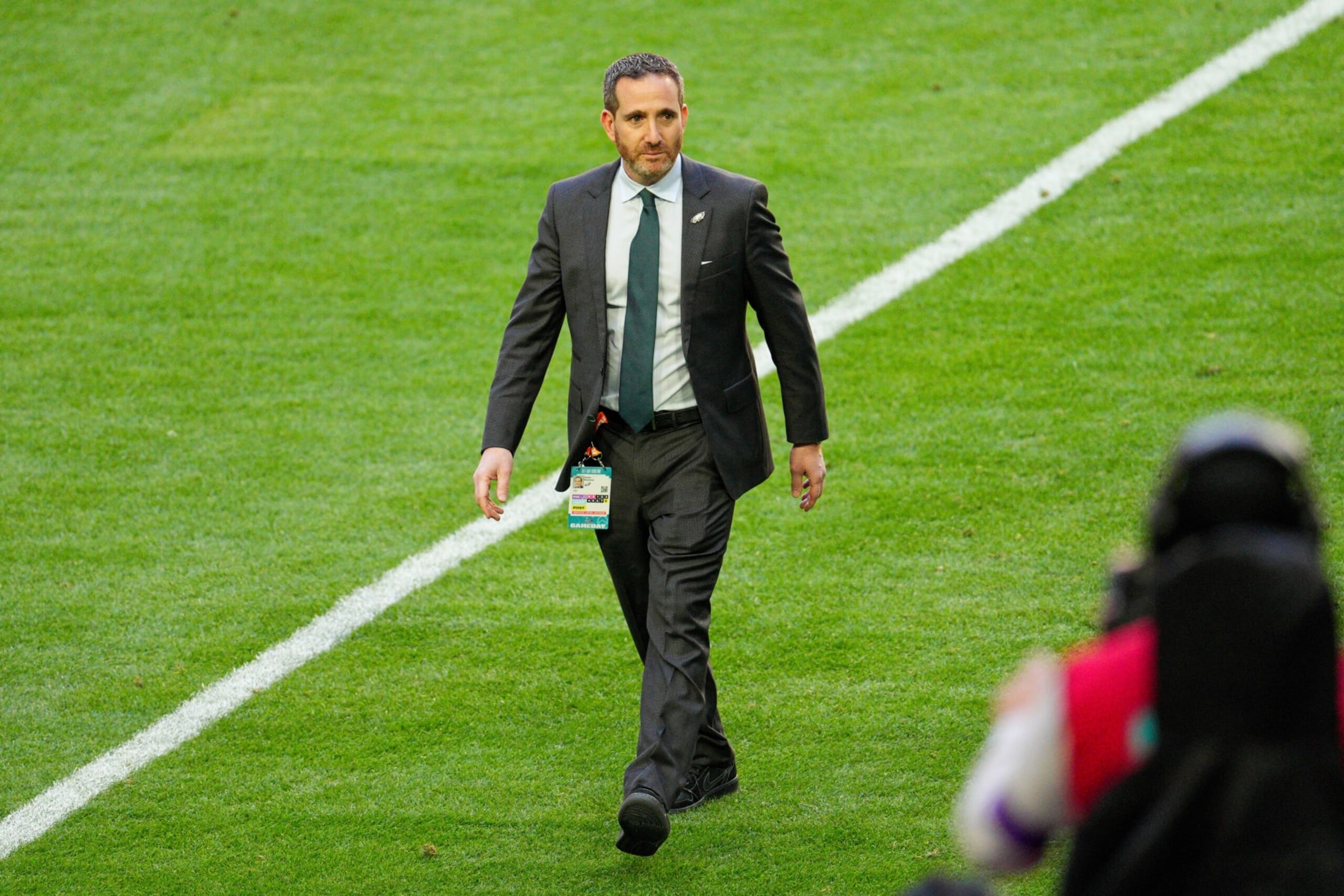 GLENDALE, AZ - FEBRUARY 12: Philadelphia Eagles General Manger Howie Roseman looks on during Super Bowl LVII between the Kansas City Chiefs and the Philadelphia Eagles on February 12, 2023 at State Farm Stadium in Glendale, AZ.  (Photo by Andy Lewis/Icon Sportswire via Getty Images)