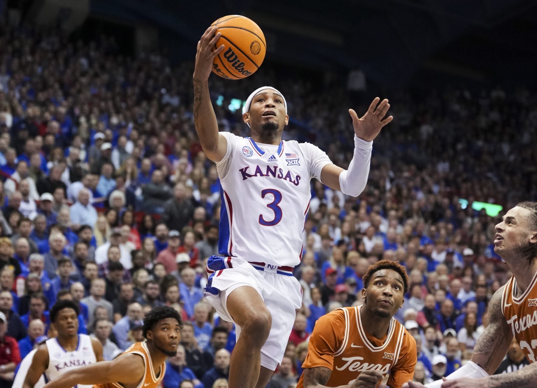 Kansas' Dajuan Harris Jr.