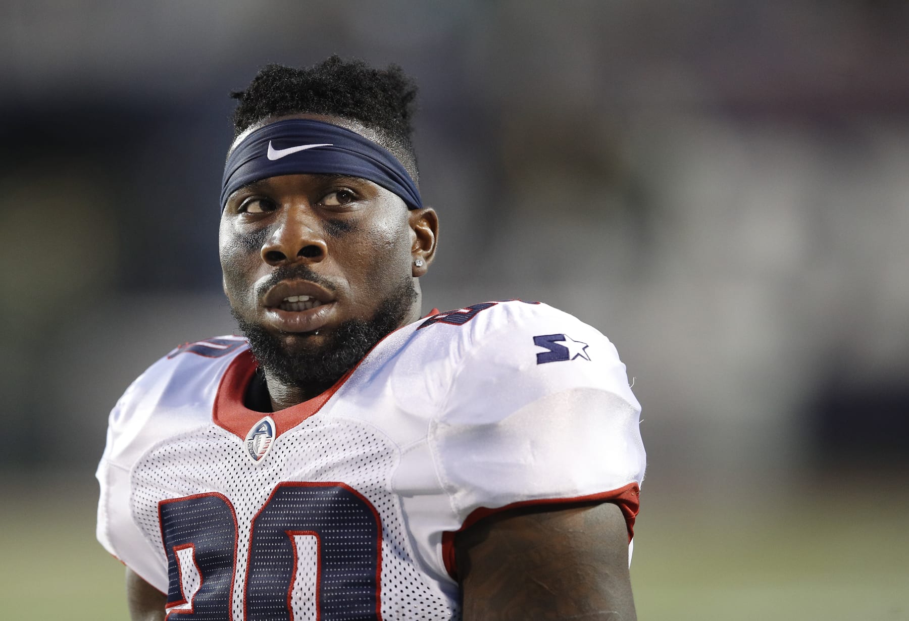 MEMPHIS, TENNESSEE - MARCH 24: Zac Stacy #20 of the Memphis Express looks on before the first quarter against the Birmingham Iron of their Alliance of American Football game at Liberty Bowl Memorial Stadium on March 24, 2019 in Memphis, Tennessee. (Photo by Joe Robbins/AAF/Getty Images)