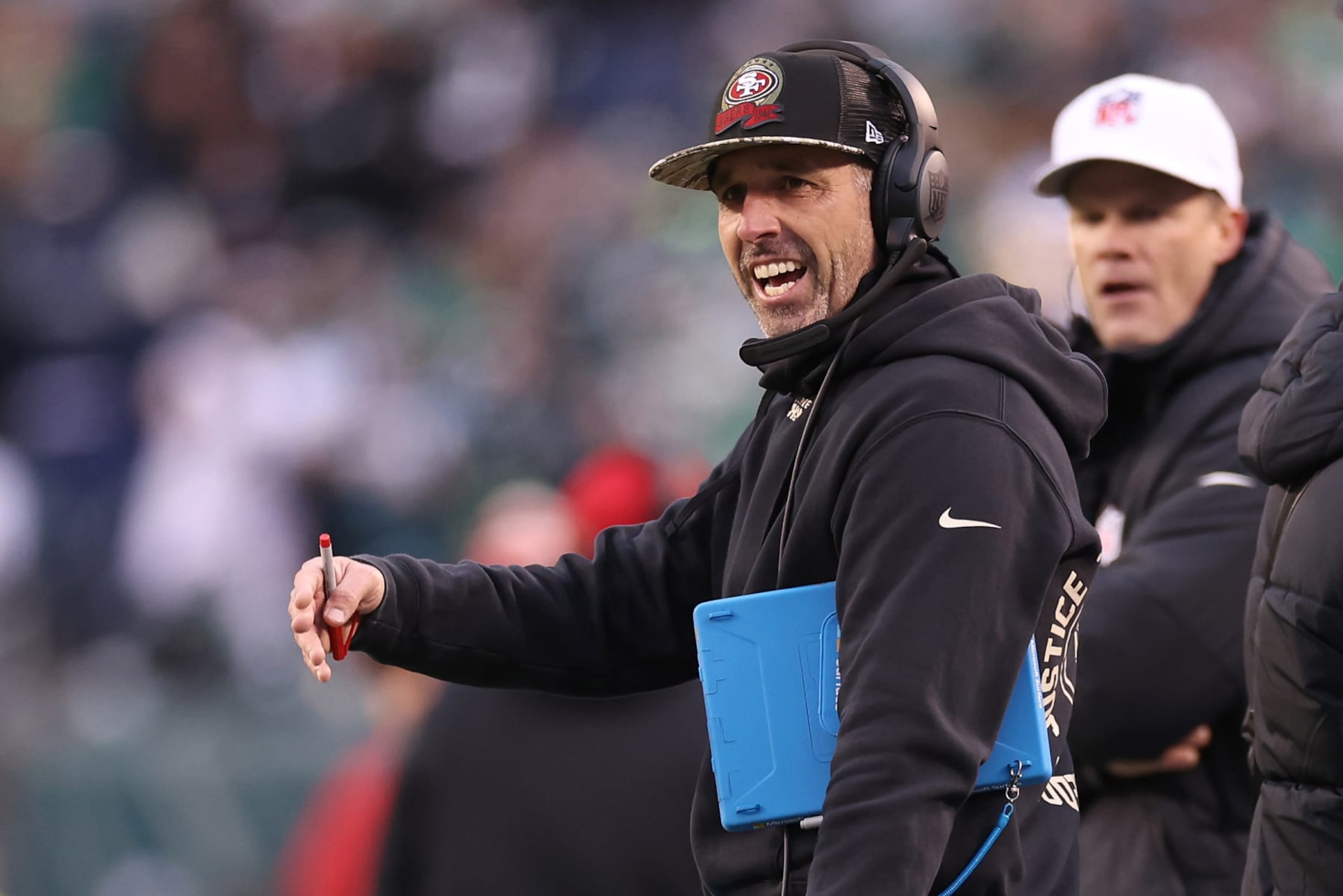 PHILADELPHIA, PENNSYLVANIA - JANUARY 29: Head coach Kyle Shanahan of San Francisco 49ers reacts against the Philadelphia Eagles during the second quarter in the NFC Championship Game at Lincoln Financial Field on January 29, 2023 in Philadelphia, Pennsylvania. (Photo by Tim Nwachukwu/Getty Images)