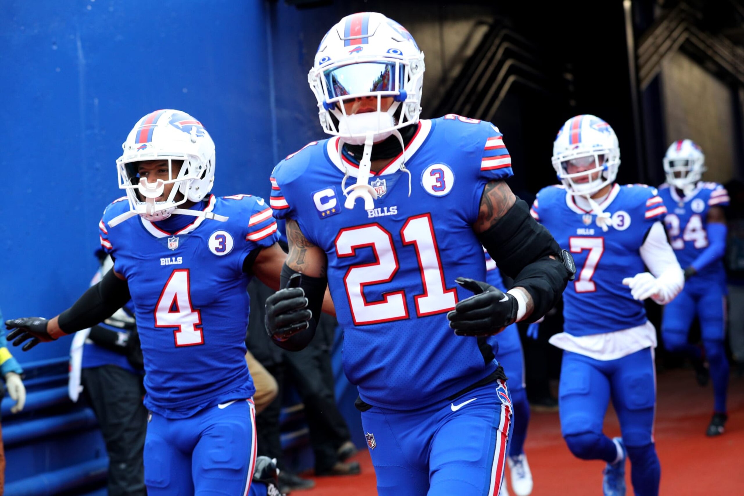 ORCHARD PARK, NEW YORK - JANUARY 08: Jordan Poyer #21 of the Buffalo Bills runs to the field prior to a game against the New England Patriots at Highmark Stadium on January 08, 2023 in Orchard Park, New York. (Photo by Bryan Bennett/Getty Images)