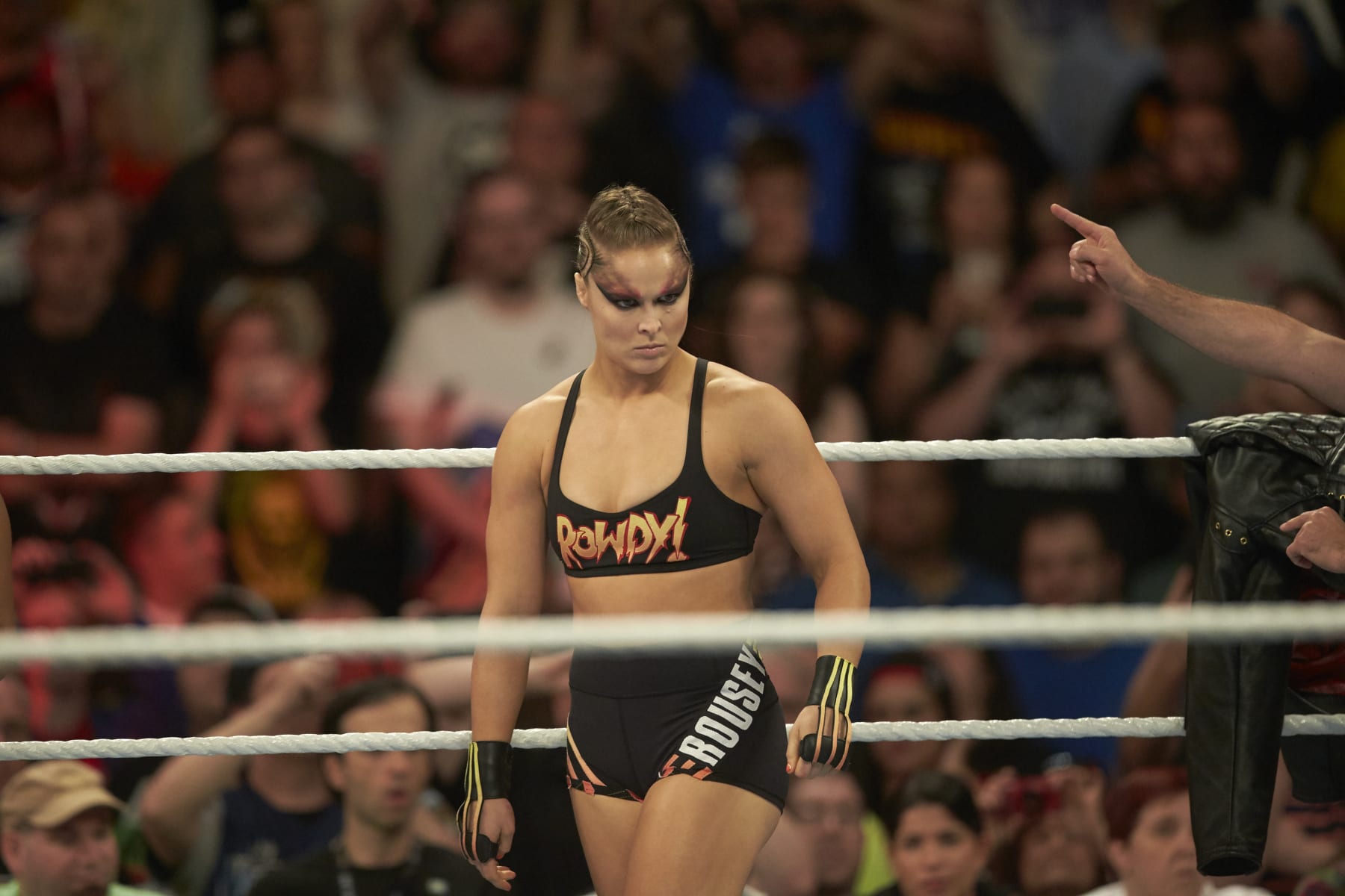 Professional Wrestling: WWE SummerSlam: Ronda Rousey in action during Raw Women's Championship match vs Alexa Bliss at Barclays Center.
Brooklyn, NY 8/19/2018
CREDIT: Rob Tringali (Photo by Rob Tringali /Sports Illustrated via Getty Images)
(Set Number: X162079 TK1 )