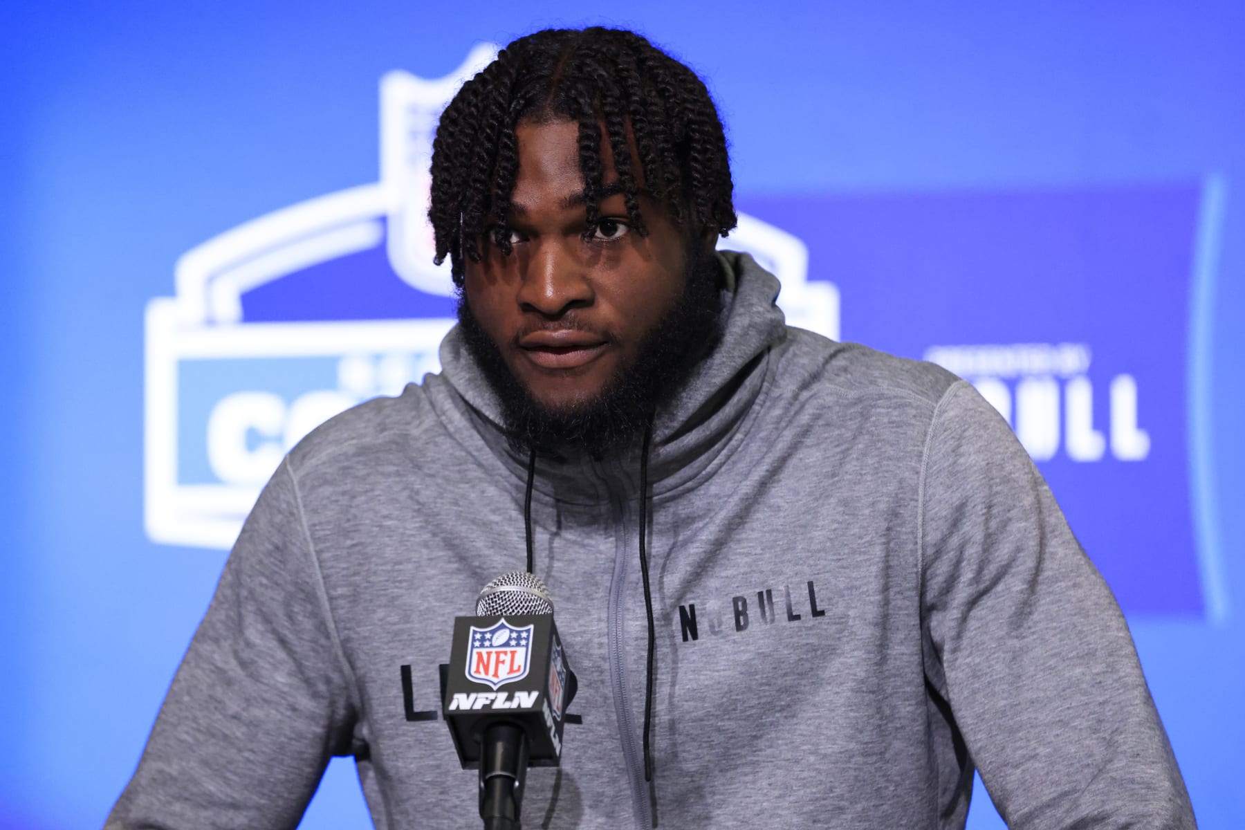 INDIANAPOLIS, INDIANA - MARCH 01: Linebacker Will Anderson  of Alabama speaks to the media during the NFL Combine at Lucas Oil Stadium on March 01, 2023 in Indianapolis, Indiana. (Photo by Justin Casterline/Getty Images)