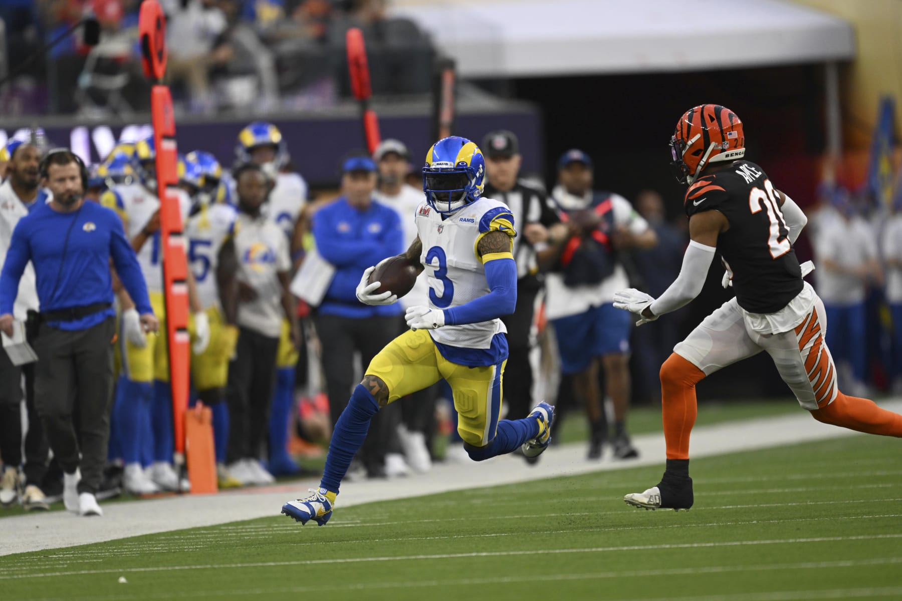 Football: Super Bowl LVI: Los Angeles Rams Odell Beckham Jr. (3) in action vs Cincinnati Bengals at SoFi Stadium. Inglewood, CA 2/13/2022 CREDIT: John W. McDonough (Photo by John W. McDonough/Sports Illustrated via Getty Images) (Set Number: X163970 TK1)