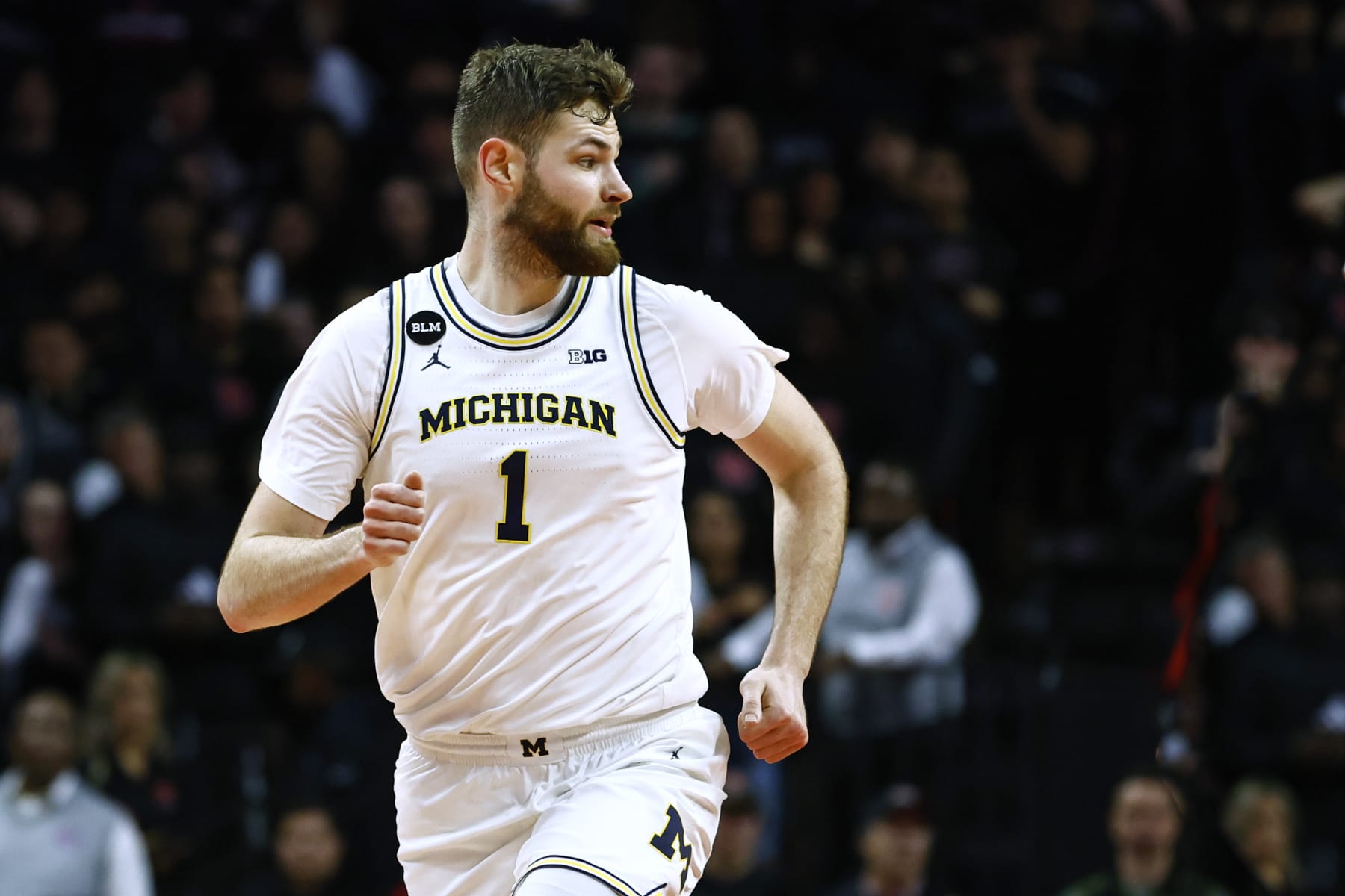 PISCATAWAY, NJ - FEBRUARY 23: Hunter Dickinson #1 of the Michigan Wolverines in action during a game against the Rutgers Scarlet Knights at Jersey Mike's Arena on February 23, 2023 in Piscataway, New Jersey. (Photo by Rich Schultz/Getty Images)