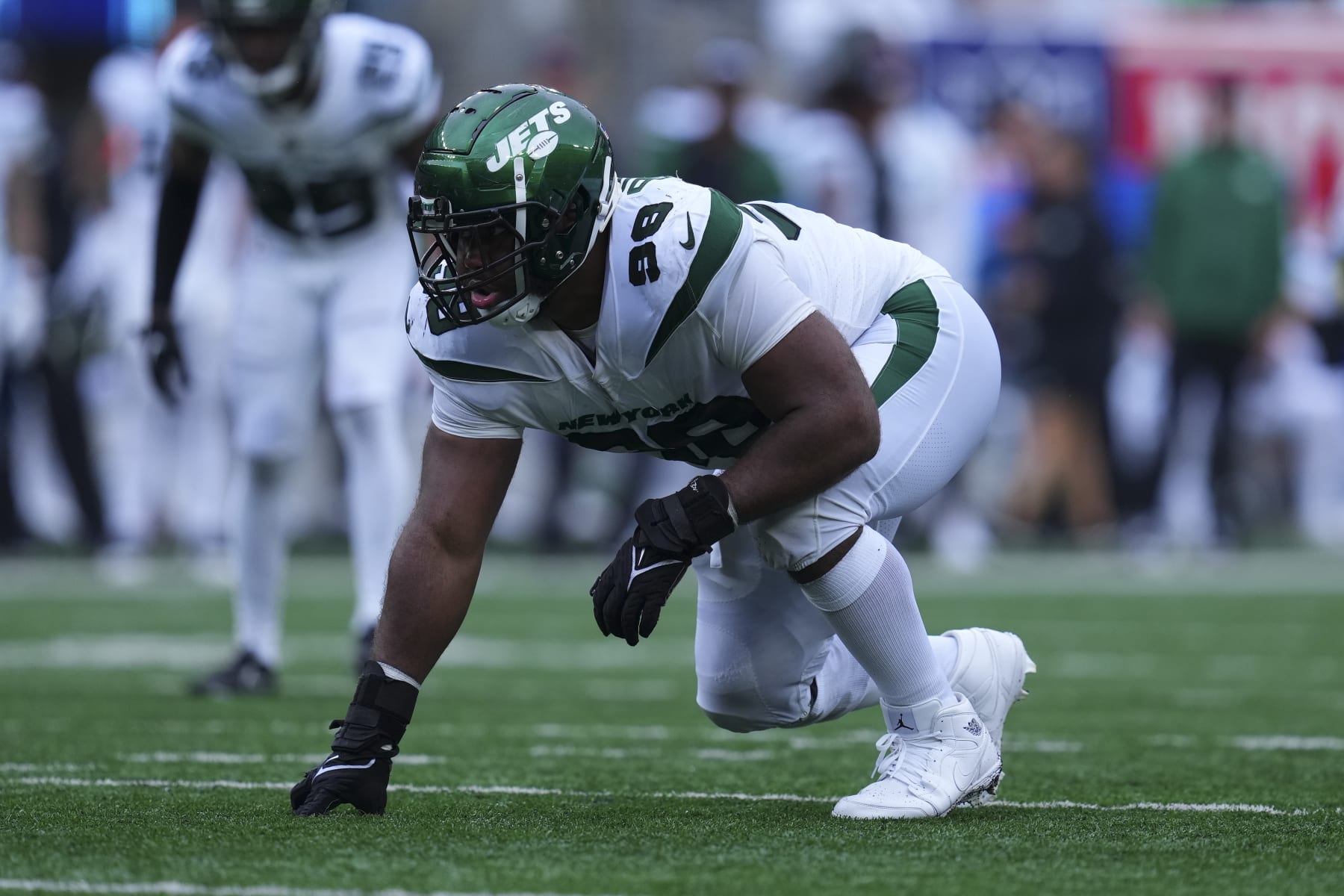 EAST RUTHERFORD, NJ - SEPTEMBER 11: Sheldon Rankins #98 of the New York Jets in action against the Baltimore Ravens at MetLife Stadium on September 11, 2022 in East Rutherford, New Jersey. (Photo by Mitchell Leff/Getty Images)