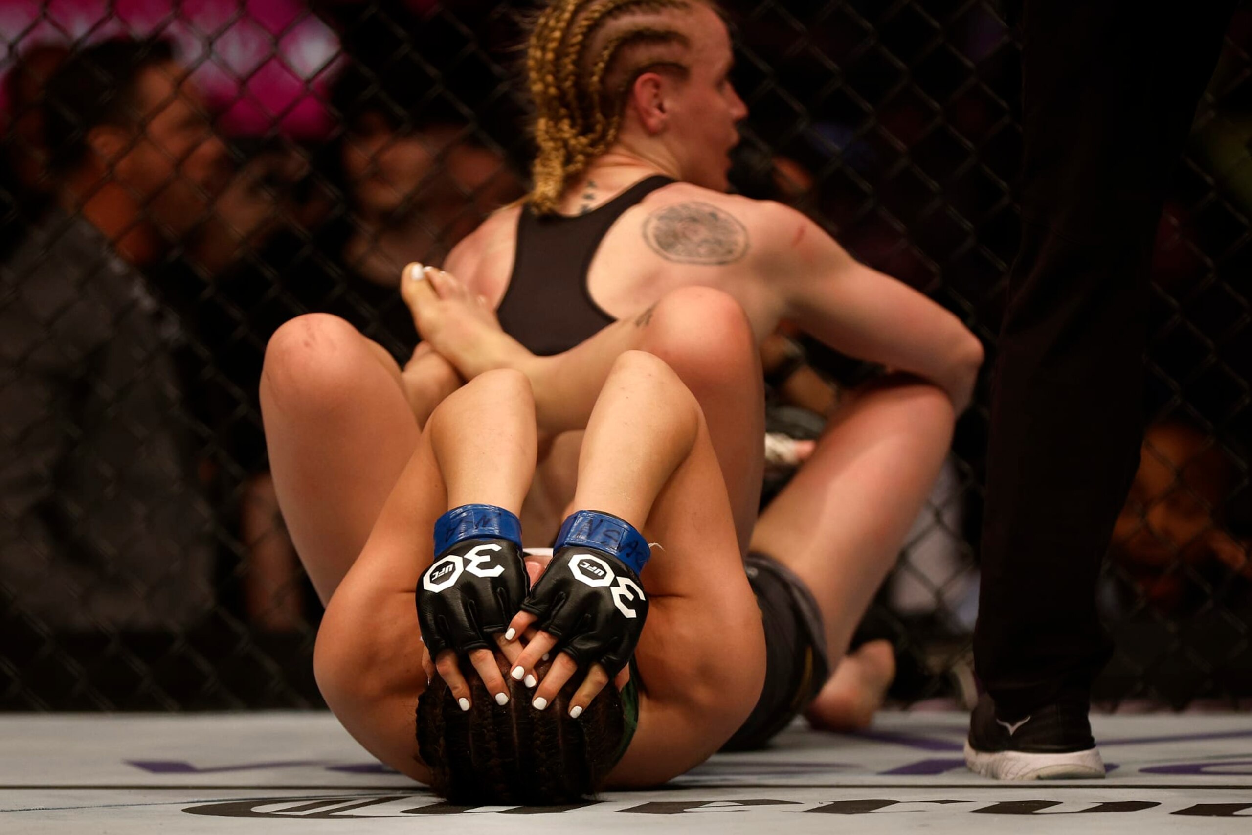 Alexa Grasso submits Valentina Shevchenko