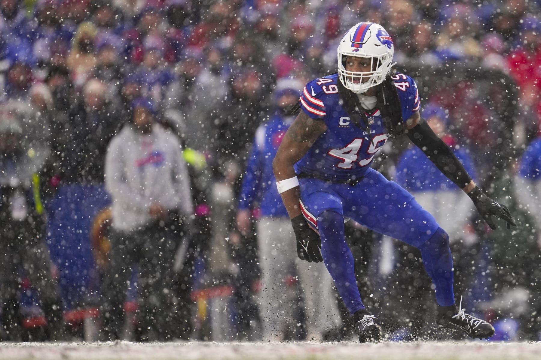 ORCHARD PARK, NY - JANUARY 22: Tremaine Edmunds #49 of the Buffalo Bills defends against the Cincinnati Bengals at Highmark Stadium on January 22, 2023 in Orchard Park, New York. (Photo by Cooper Neill/Getty Images)
