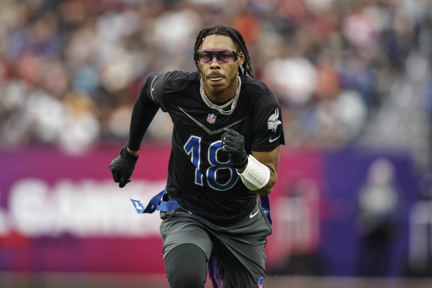 LAS VEGAS, NEVADA - FEBRUARY 05: LAS VEGAS, NEVADA - FEBRUARY 05: NFC wide receiver Justin Jefferson #18 of the Minnesota Vikings runs during an NFL Pro Bowl football game at Allegiant Stadium on February 05, 2023 in Las Vegas, Nevada. (Photo by Michael Owens/Getty Images)