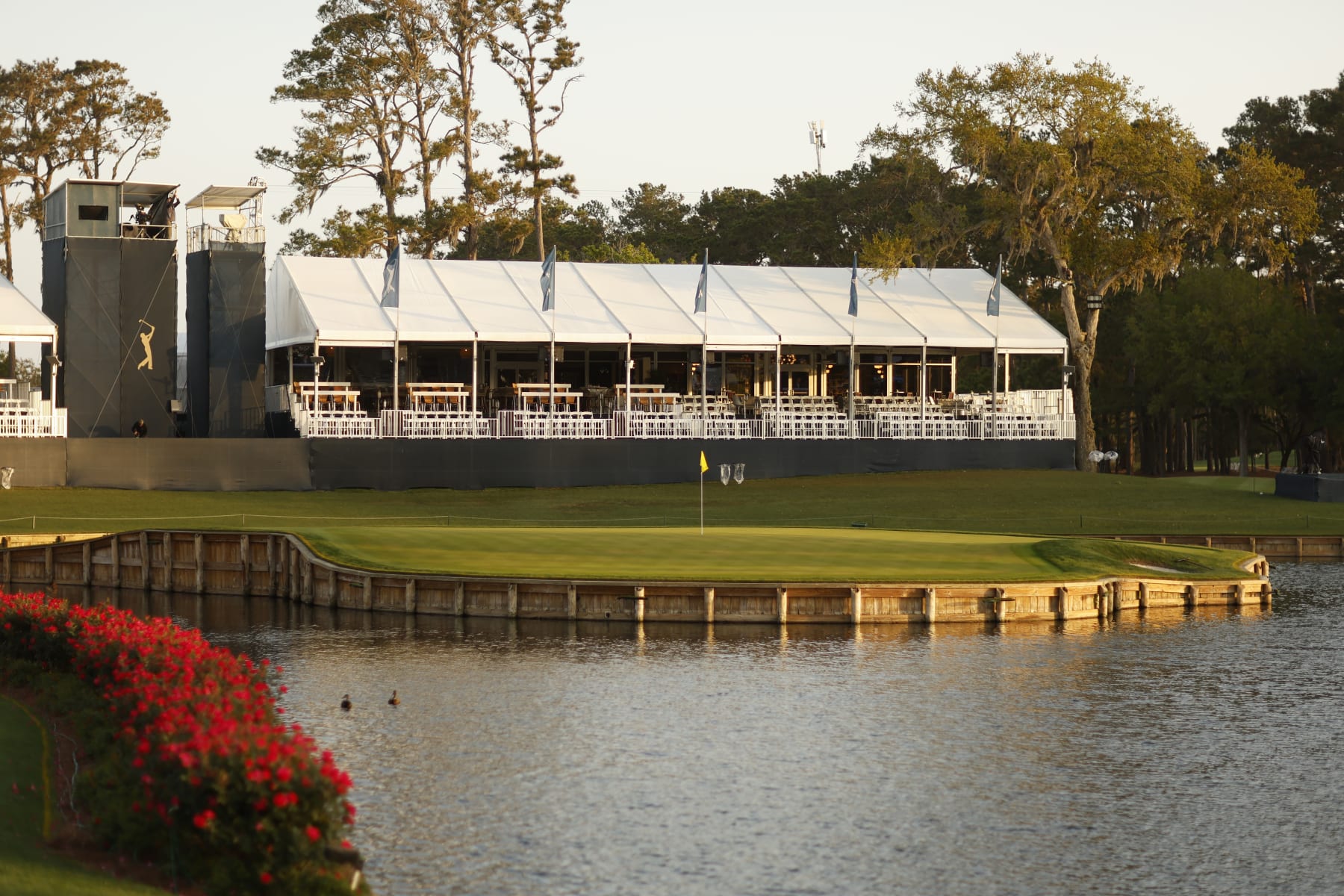 PONTE VEDRA BEACH, FLORIDA - MARCH 08: A general view of the 17th green is seen during a practice round prior to THE PLAYERS Championship on THE PLAYERS Stadium Course at TPC Sawgrass on March 08, 2023 in Ponte Vedra Beach, Florida. (Photo by Mike Ehrmann/Getty Images)