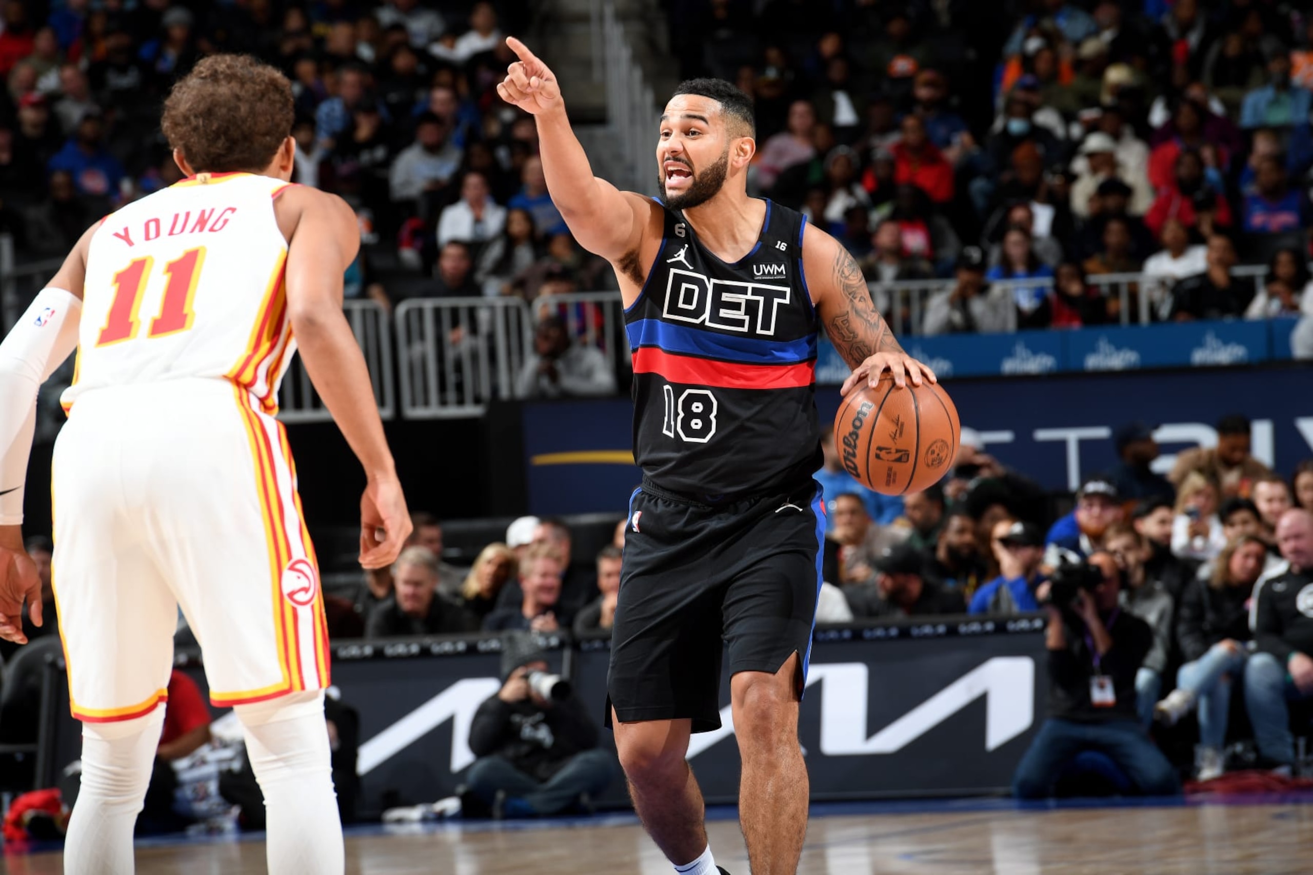 DETROIT, MI - OCTOBER 26: Cory Joseph #18 of the Detroit Pistons handles the ball against the Atlanta Hawks on October 26, 2022 at Little Caesars Arena in Detroit, Michigan. NOTE TO USER: User expressly acknowledges and agrees that, by downloading and/or using this photograph, User is consenting to the terms and conditions of the Getty Images License Agreement. Mandatory Copyright Notice: Copyright 2022 NBAE (Photo by Chris Schwegler/NBAE via Getty Images) DETROIT, MI - OCTOBER 26: Cory Joseph #18 of the Detroit Pistons handles the ball against the Atlanta Hawks on October 26, 2022 at Little Caesars Arena in Detroit, Michigan. NOTE TO USER: User expressly acknowledges and agrees that, by downloading and/or using this photograph, User is consenting to the terms and conditions of the Getty Images License Agreement. Mandatory Copyright Notice: Copyright 2022 NBAE (Photo by Chris Schwegler/NBAE via Getty Images)