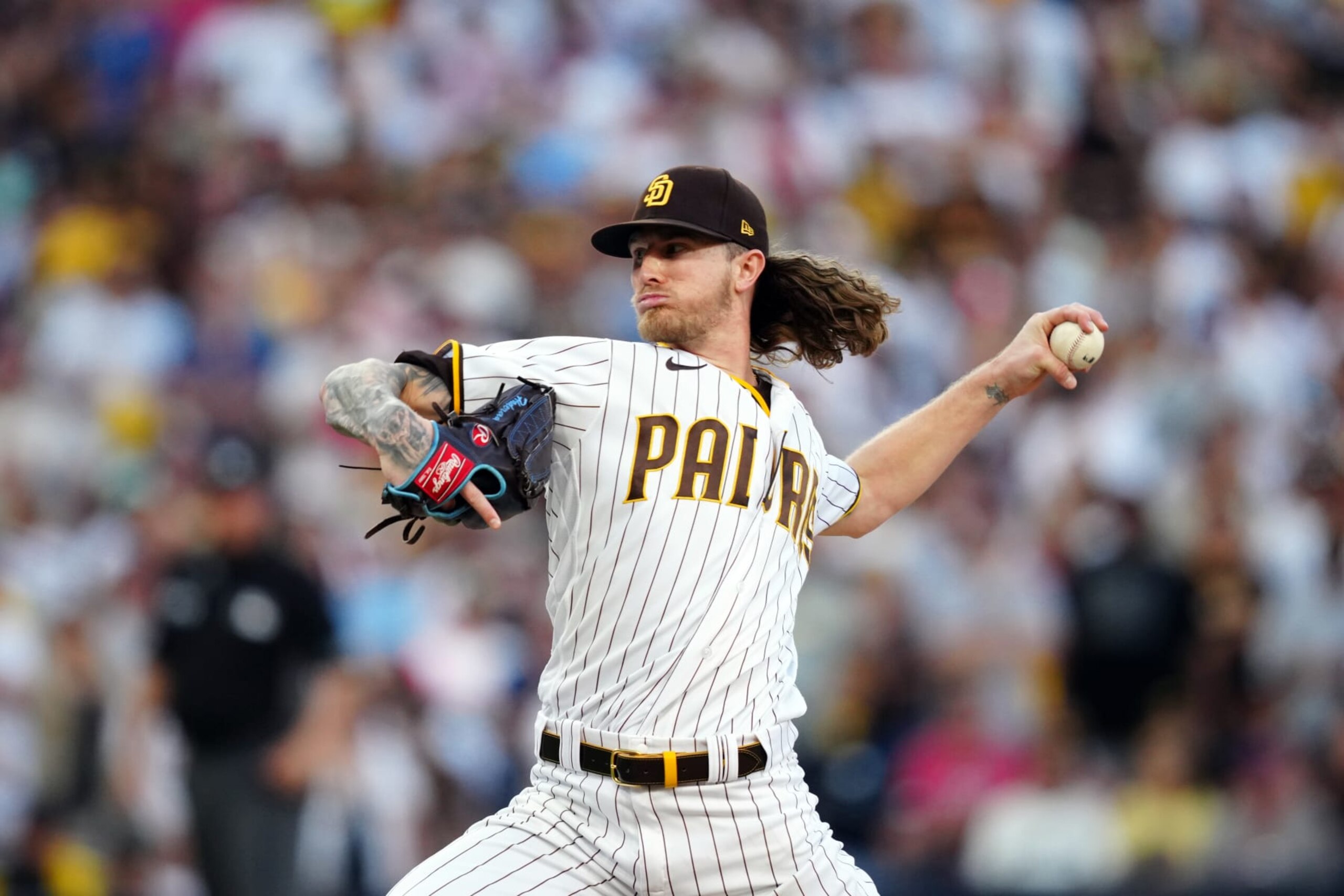 SAN DIEGO, CA - OCTOBER 19: Josh Hater #71 of the San Diego Padres pitches during Game 2 of the NLCS between the Philadelphia Phillies and the San Diego Padres at Petco Park on Wednesday, October 19, 2022 in San Diego, California. (Photo by Daniel Shirey/MLB Photos via Getty Images)