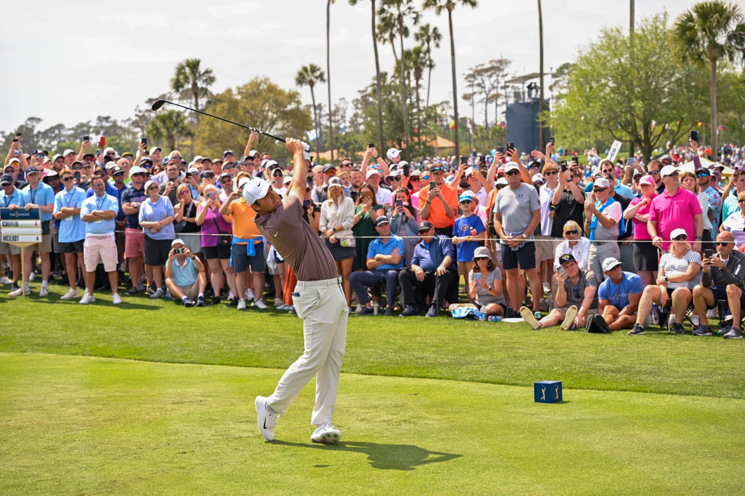PONTE VEDRA BEACH, FLORIDA - MARCH 10: Scottie Scheffler hits a tee shot on the first hole during the second round of THE PLAYERS Championship at Stadium Course at TPC Sawgrass on March 10, 2023 in Ponte Vedra Beach, Florida. (Photo by Ben Jared/PGA TOUR via Getty Images)