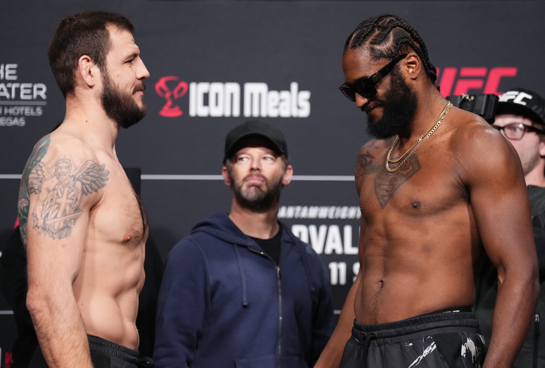 Nikita Krylov (left) squares up with Ryan Spann (right)