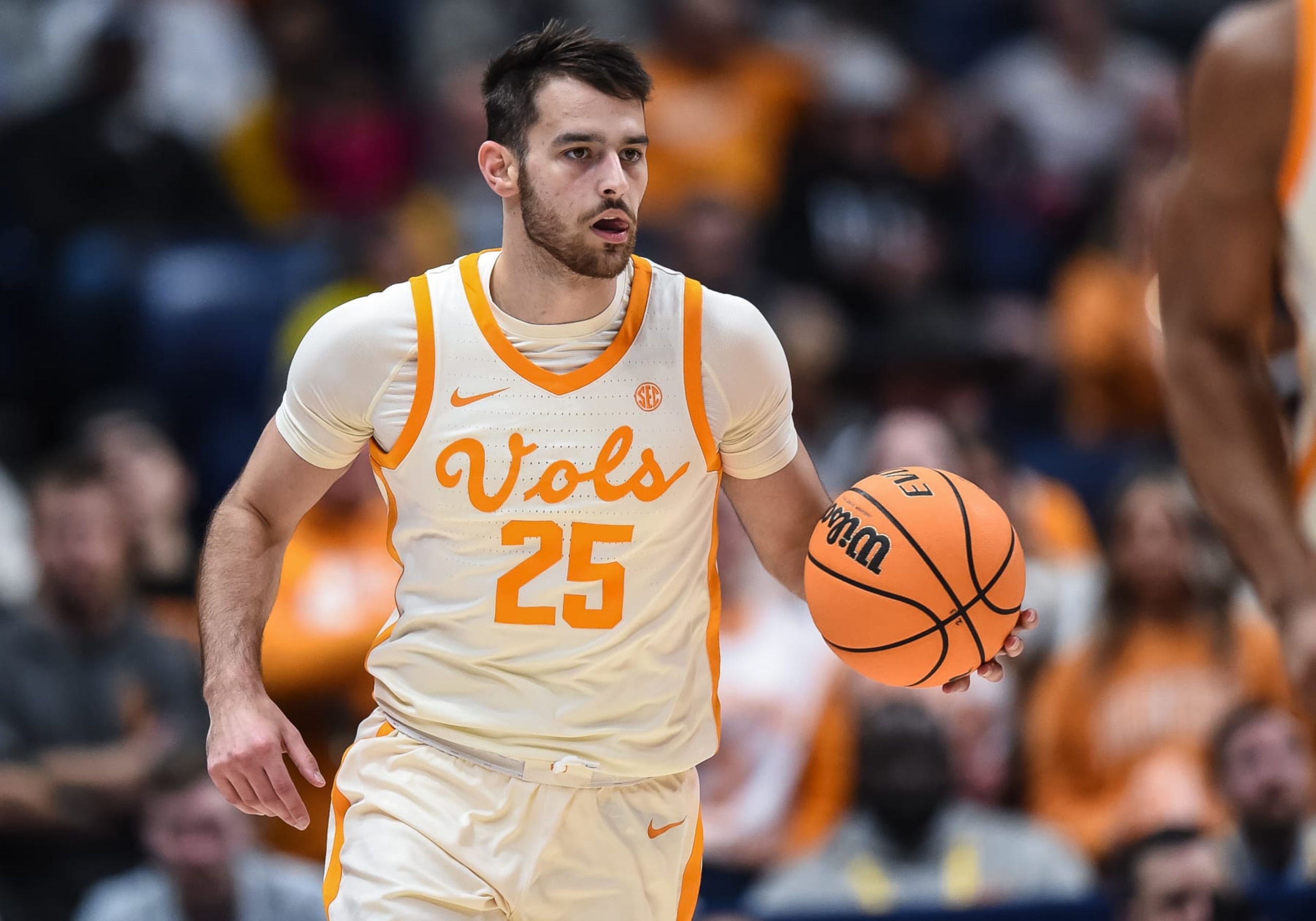 Tennessee's Santiago Vescovi