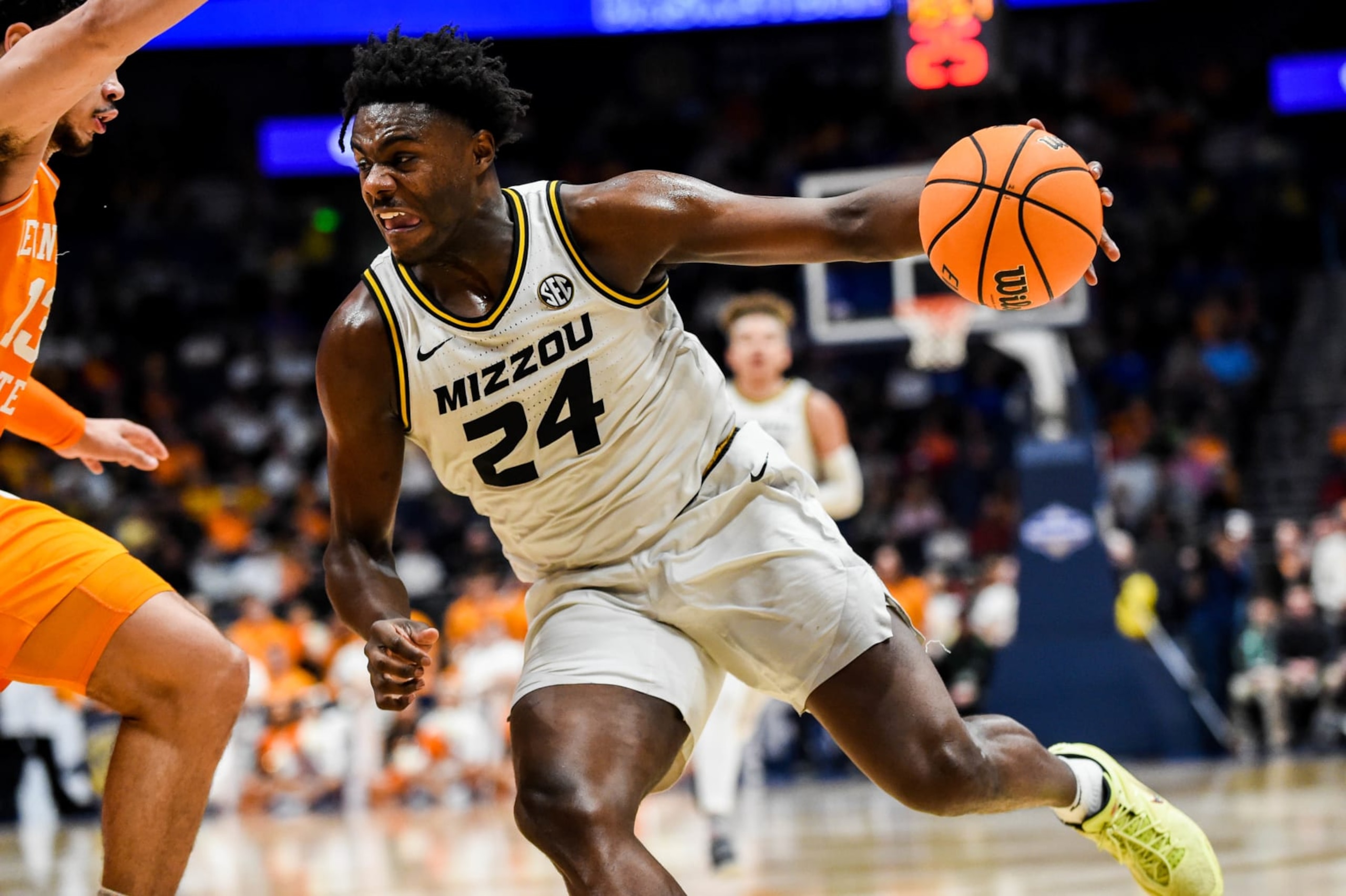 Missouri's Kobe Brown