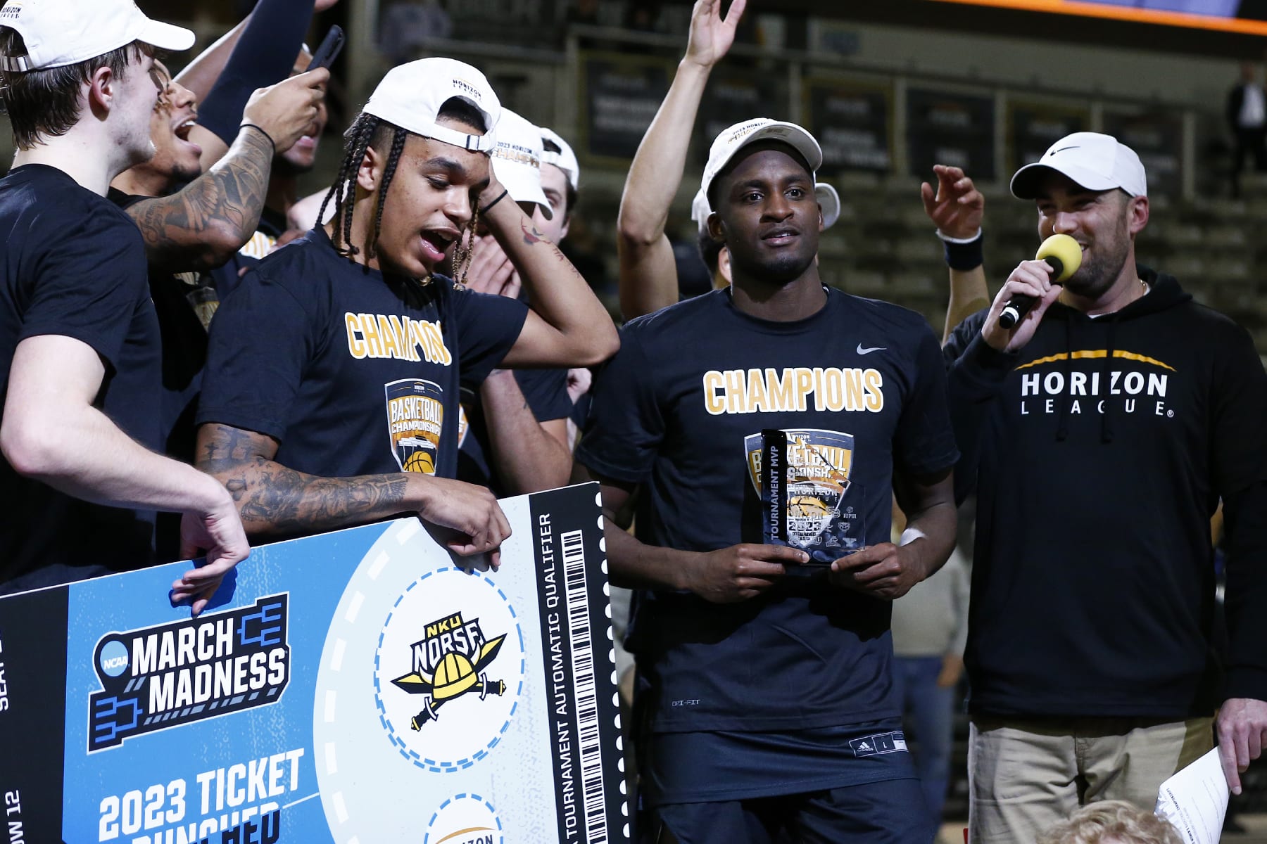 INDIANAPOLIS, IN - MARCH 07: Northern Kentucky Norse guard Marques Warrick (3) wins MVP at the mens  Horizon League Tournament Championship basketball game between the Cleveland State Vikings and the Northern Kentucky Norse on March 07, 2023 at Indiana Farmers Coliseum in Indianapolis, IN.  (Photo by Jeffrey Brown/Icon Sportswire via Getty Images)