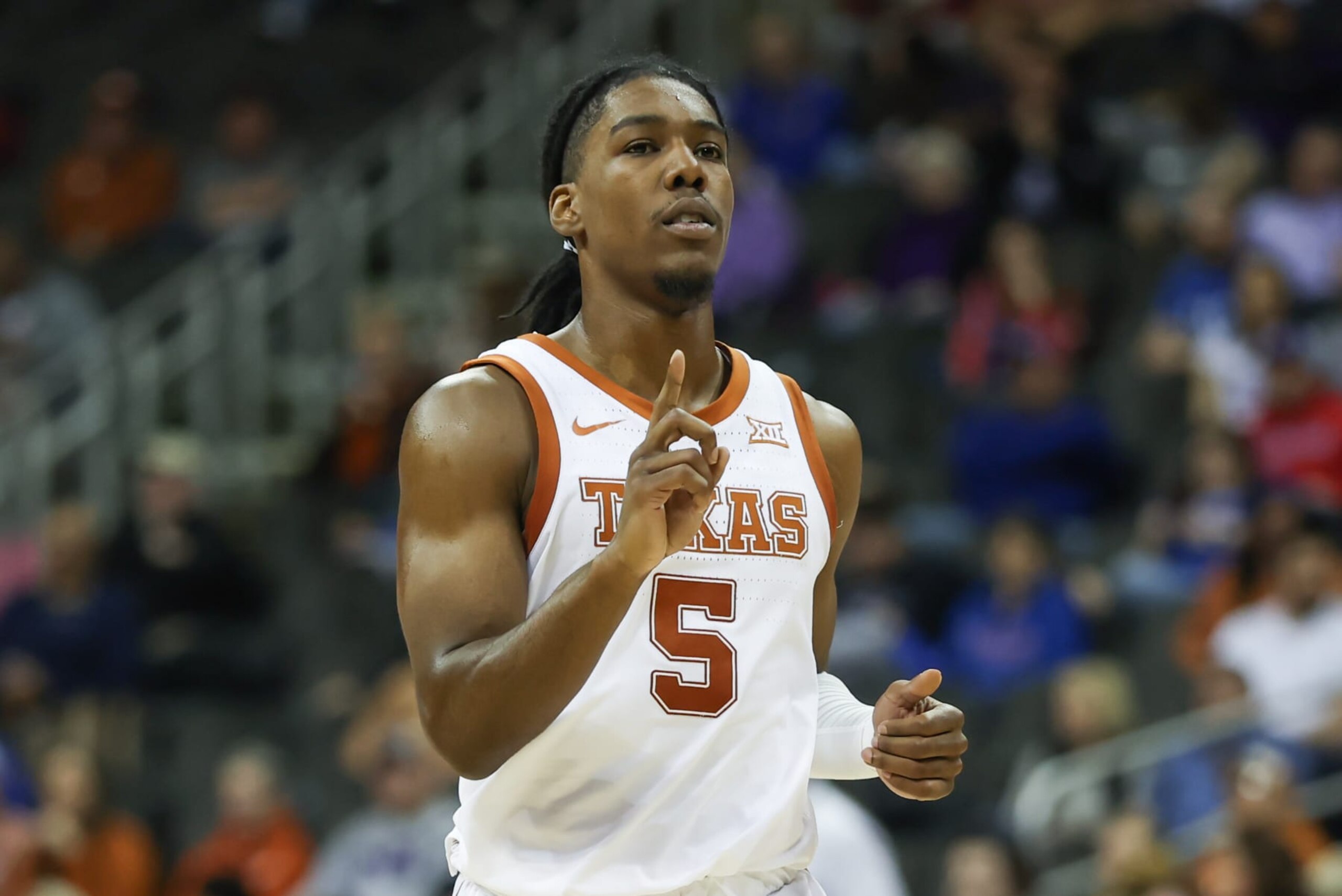 Texas' Marcus Carr