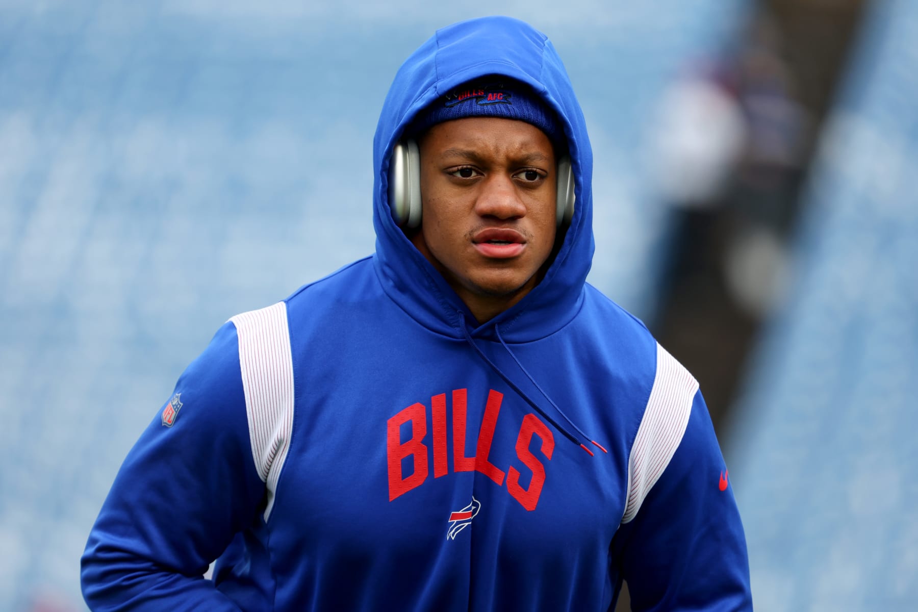 ORCHARD PARK, NEW YORK - JANUARY 15: Tremaine Edmunds #49 of the Buffalo Bills warms up prior to a game against the Miami Dolphins in the AFC Wild Card playoff game at Highmark Stadium on January 15, 2023 in Orchard Park, New York. (Photo by Timothy T Ludwig/Getty Images)