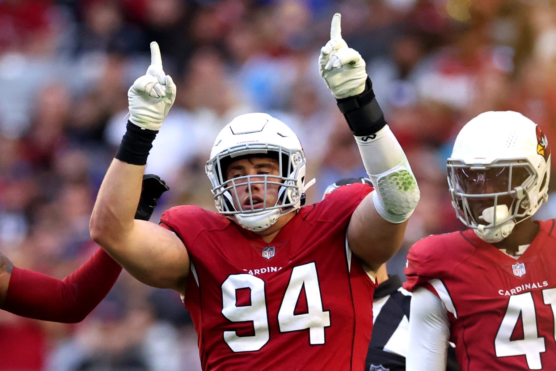 GLENDALE, ARIZONA - NOVEMBER 27: Zach Allen #94 of the Arizona Cardinals celebrates a sack against the Los Angeles Chargers in the fourth quarter at State Farm Stadium on November 27, 2022 in Glendale, Arizona. (Photo by Christian Petersen/Getty Images)