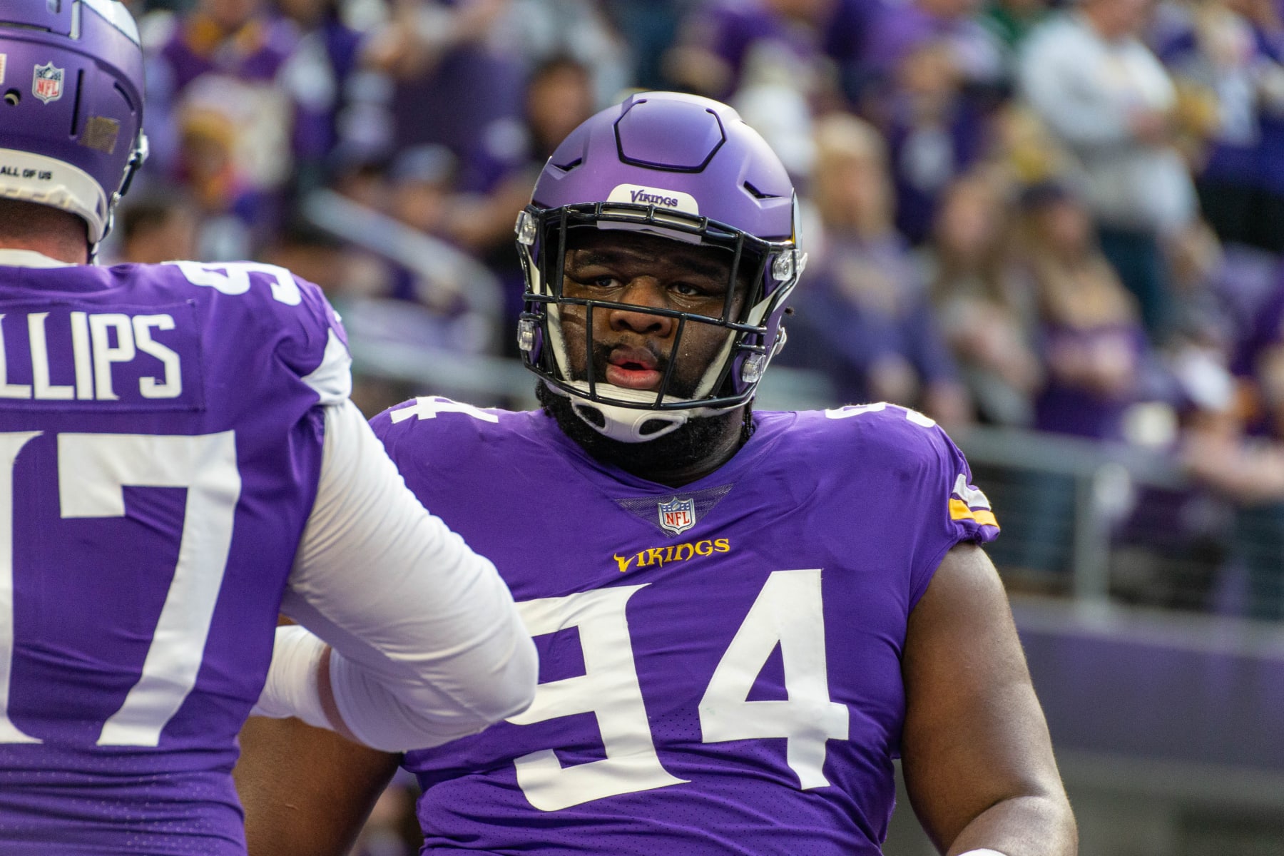MINNEAPOLIS, MN - DECEMBER 04: Minnesota Vikings defensive tackle Dalvin Tomlinson (94) warms up before the NFL game between the New York Jets and the Minnesota Vikings on December 4th, 2022, at U.S. Bank Stadium, in Minneapolis, MN. (Photo by Bailey Hillesheim/Icon Sportswire via Getty Images)