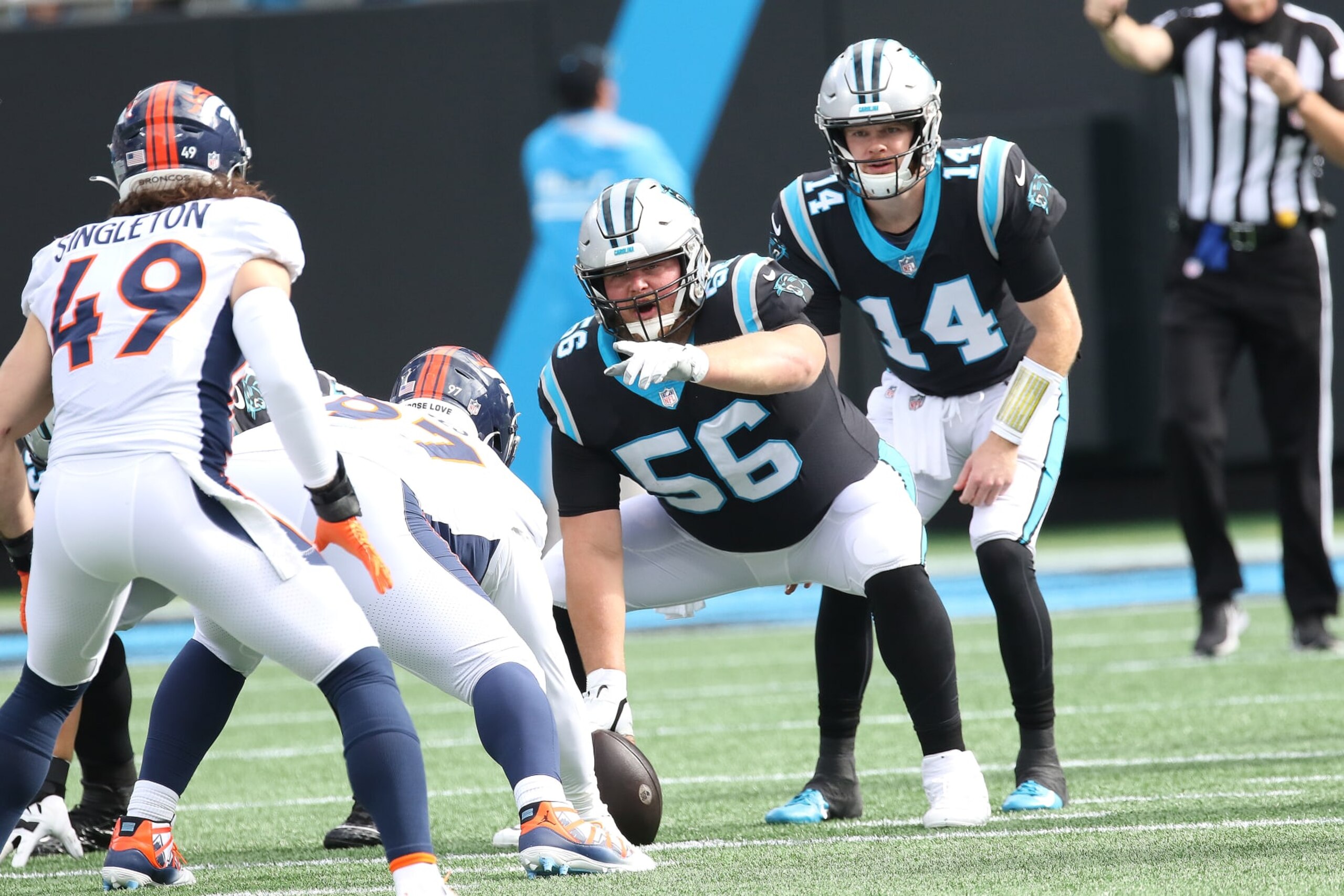 CHARLOTTE, NC - NOVEMBER 27: Carolina Panthers center/guard Bradley Bozeman (56) during an NFL football game between the Denver Broncos and the Carolina Panthers on November 27, 2022, at Bank of America Stadium in Charlotte, N.C. (Photo by John Byrum/Icon Sportswire via Getty Images) CHARLOTTE, NC - NOVEMBER 27: Carolina Panthers center/guard Bradley Bozeman (56) during an NFL football game between the Denver Broncos and the Carolina Panthers on November 27, 2022, at Bank of America Stadium in Charlotte, N.C. (Photo by John Byrum/Icon Sportswire via Getty Images)