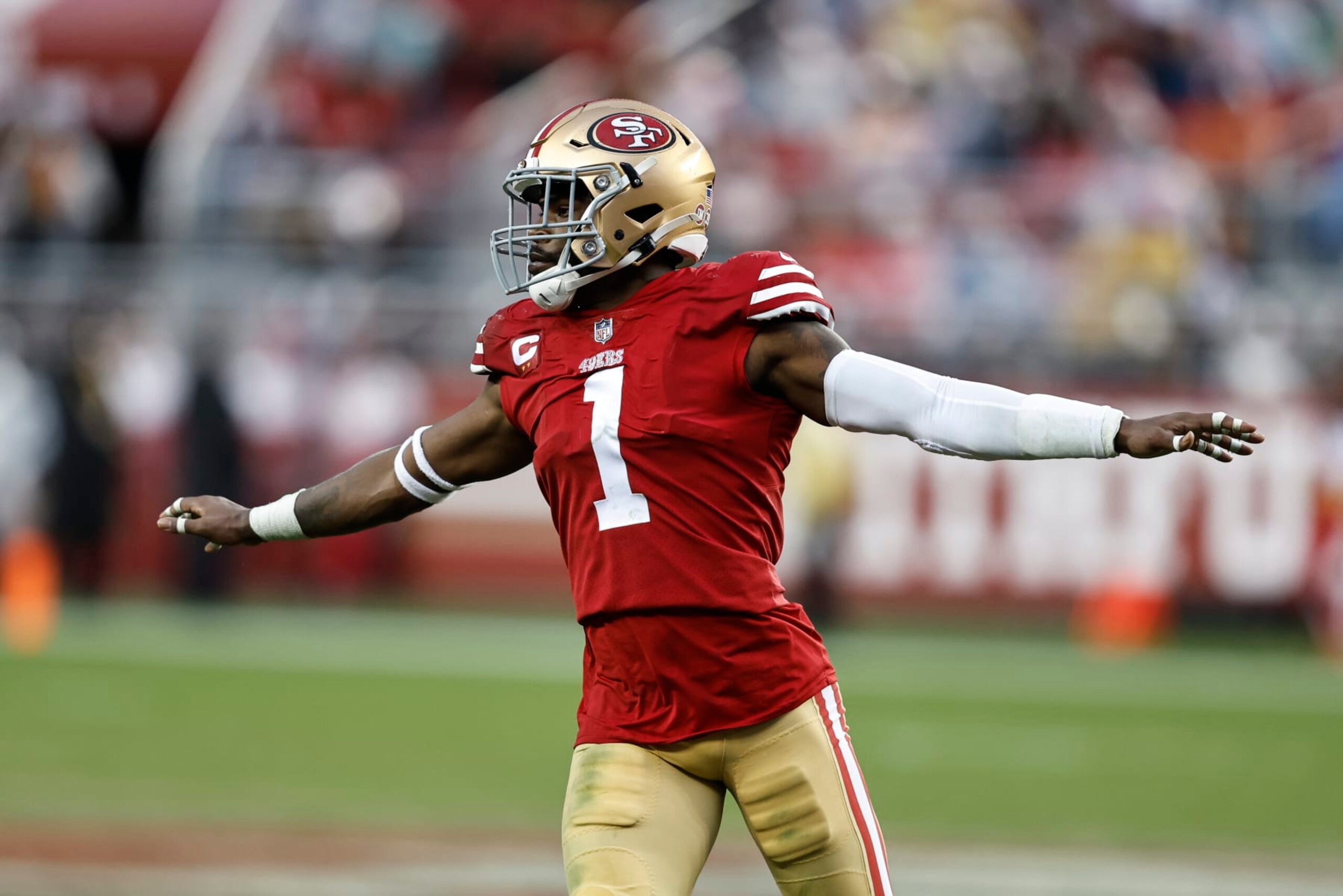 SANTA CLARA, CALIFORNIA - DECEMBER 11: Jimmie Ward #1 of the San Francisco 49ers reacts during an NFL football game between the San Francisco 49ers and the Tampa Bay Buccaneers at Levi's Stadium on December 11, 2022 in Santa Clara, California. (Photo by Michael Owens/Getty Images) SANTA CLARA, CALIFORNIA - DECEMBER 11: Jimmie Ward #1 of the San Francisco 49ers reacts during an NFL football game between the San Francisco 49ers and the Tampa Bay Buccaneers at Levi's Stadium on December 11, 2022 in Santa Clara, California. (Photo by Michael Owens/Getty Images)