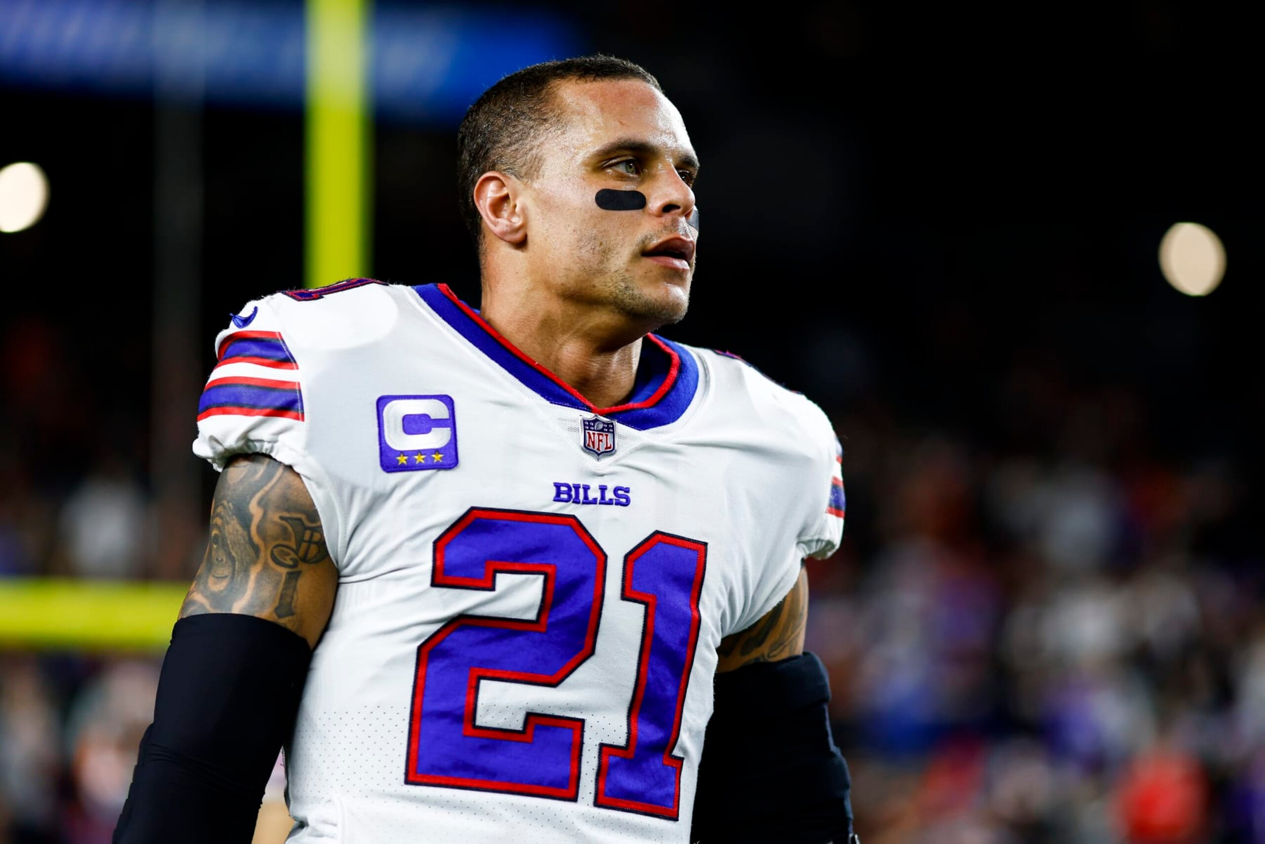 CINCINNATI, OH - JANUARY 2: Jordan Poyer #21 of the Buffalo Bills stretches prior to an NFL football game against the Cincinnati Bengals at Paycor Stadium on January 2, 2023 in Cincinnati, Ohio. (Photo by Kevin Sabitus/Getty Images)