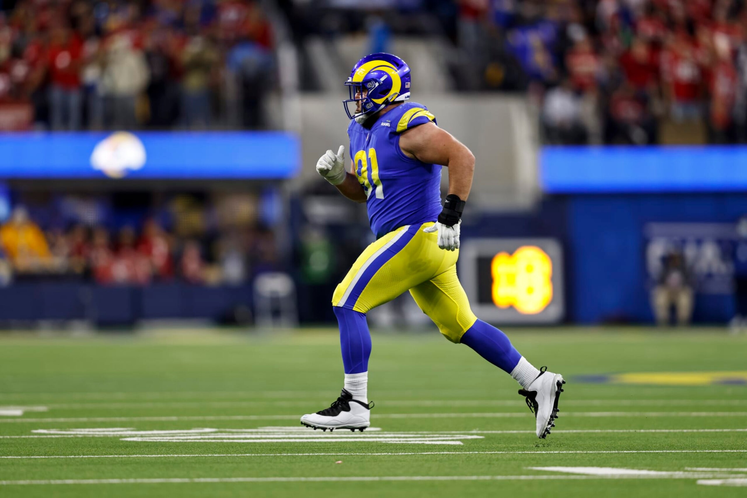 DT Greg Gaines