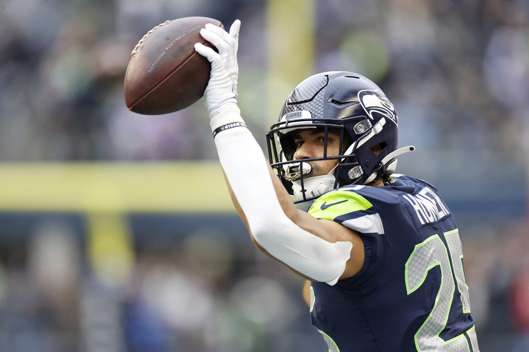 SEATTLE, WASHINGTON - OCTOBER 30: Travis Homer #25 of the Seattle Seahawks reacts against the New York Giants during the third quarter at Lumen Field on October 30, 2022 in Seattle, Washington. (Photo by Steph Chambers/Getty Images)