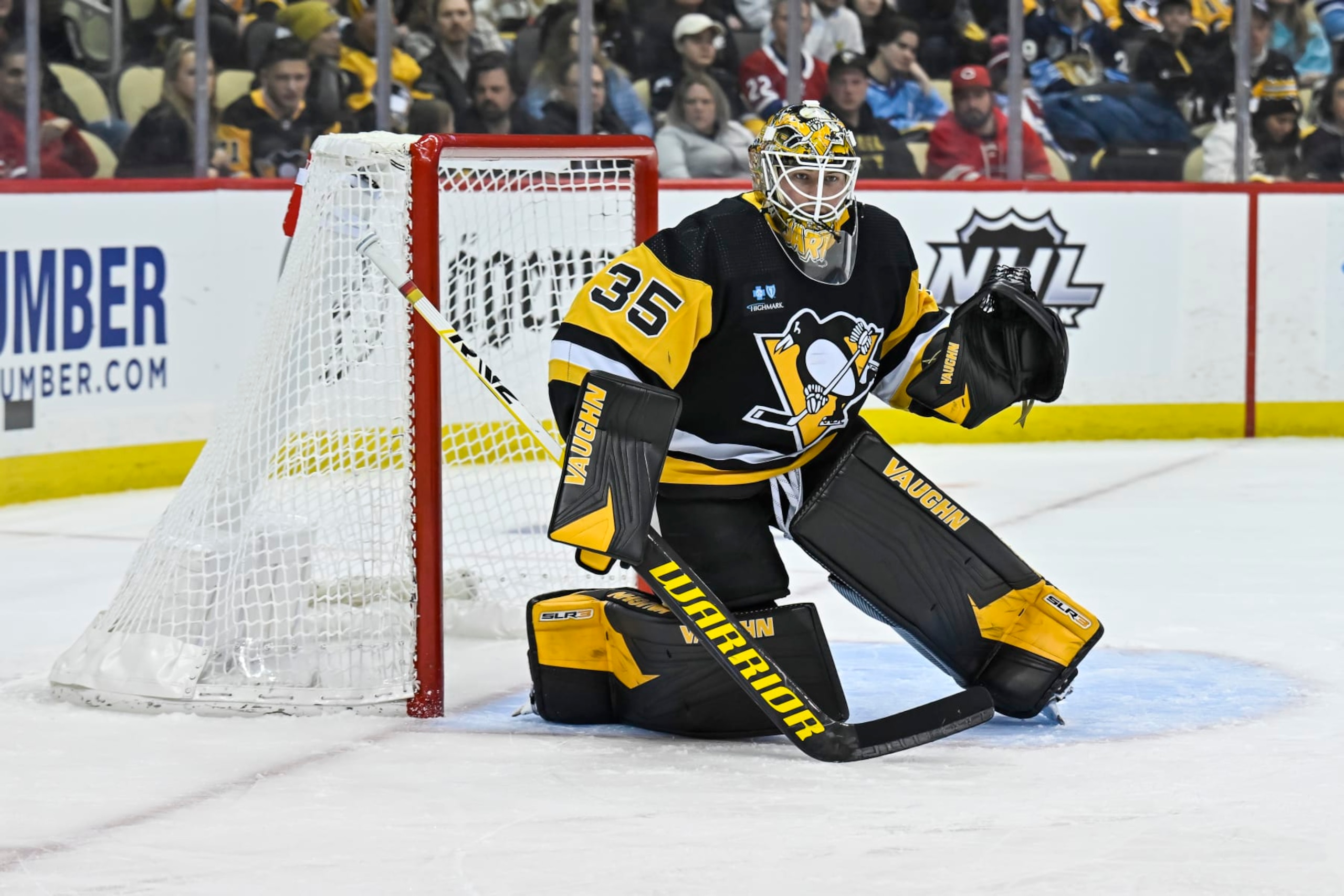 PITTSBURGH, PA - MARCH 14: Pittsburgh Penguins Goalie Tristan Jarry (35) tends net during the first period in the NHL game between the Pittsburgh Penguins and the Montreal Canadiens on March 14, 2023, at PPG Paints Arena in Pittsburgh, PA. (Photo by Jeanine Leech/Icon Sportswire via Getty Images)