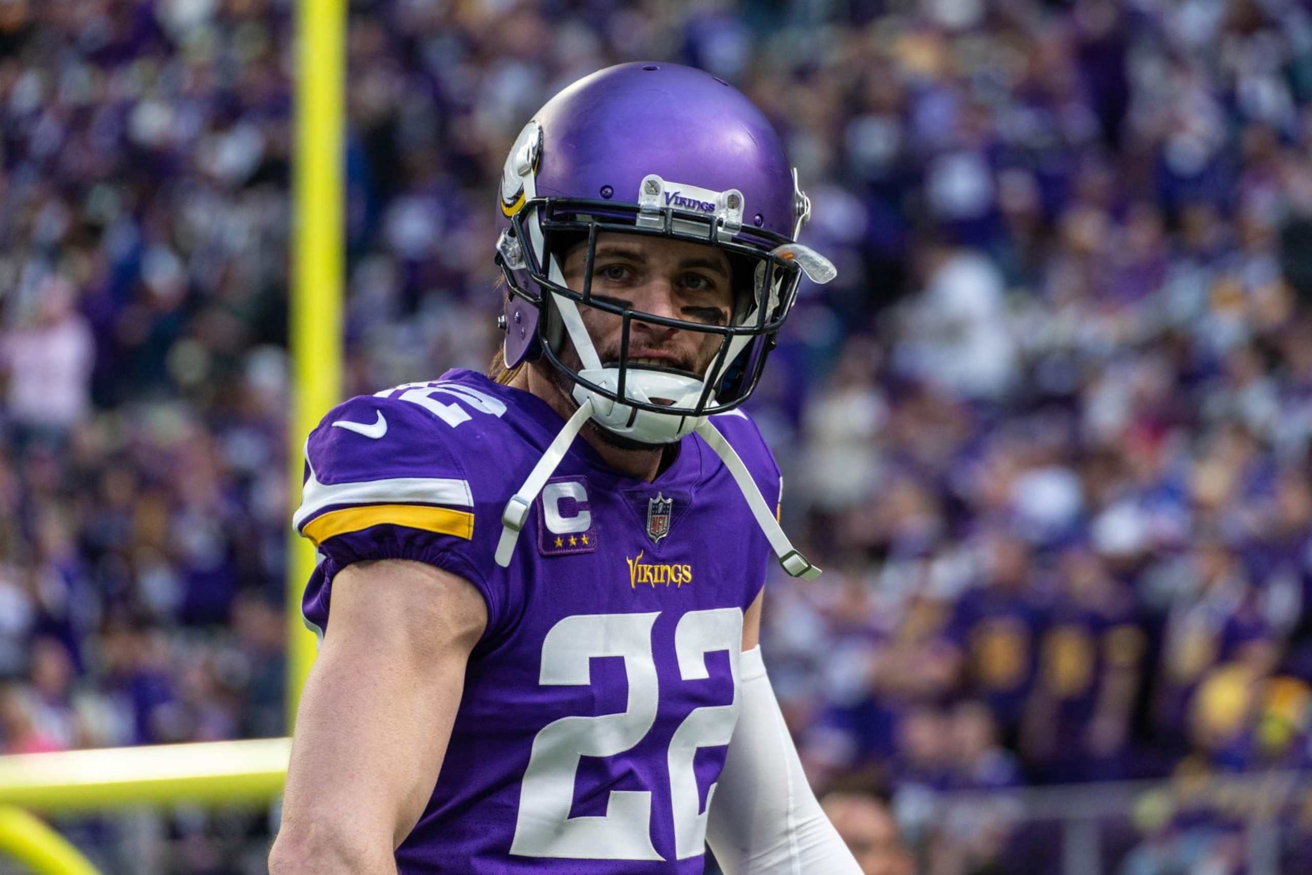 MINNEAPOLIS, MN - JANUARY 15: Minnesota Vikings safety Harrison Smith (22) looks on before the NFL game between the New York Giants and Minnesota Vikings on January 15th, 2023, at U.S. Bank Stadium in Minneapolis, MN. (Photo by Bailey Hillesheim/Icon Sportswire via Getty Images)
