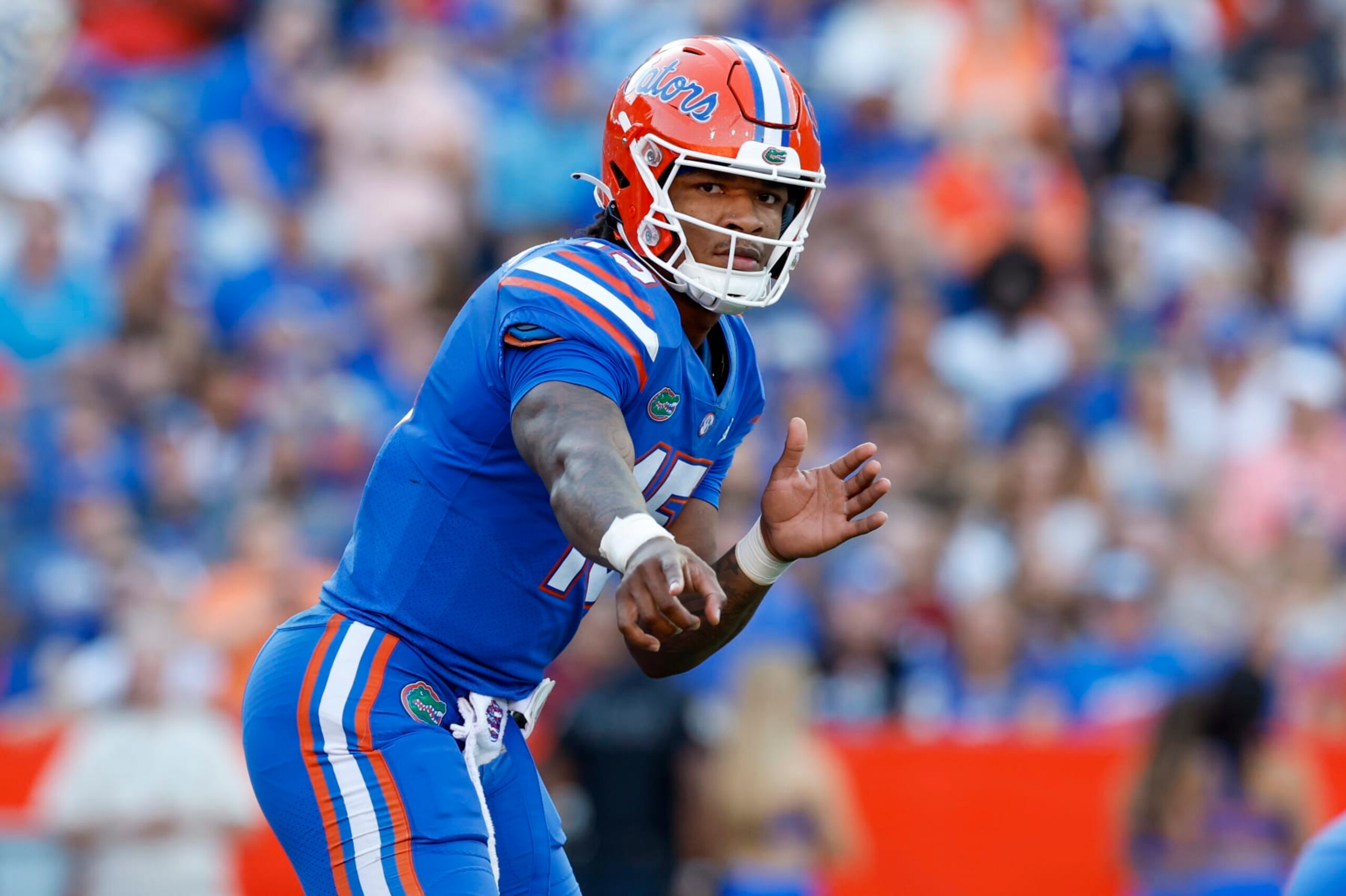 GAINESVILLE, FL - NOVEMBER 12: Florida Gators quarterback Anthony Richardson (15) during the game between the South Carolina Gamecocks and the Florida Gators on November 12, 2022 at Ben Hill Griffin Stadium at Florida Field in Gainesville, Fl. (Photo by David Rosenblum/Icon Sportswire via Getty Images)