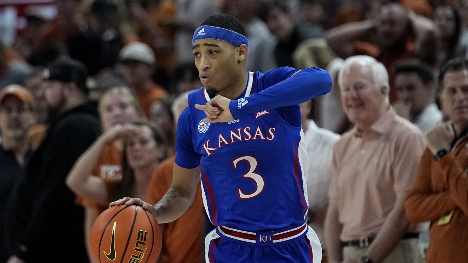 Kansas' Dajuan Harris Jr.