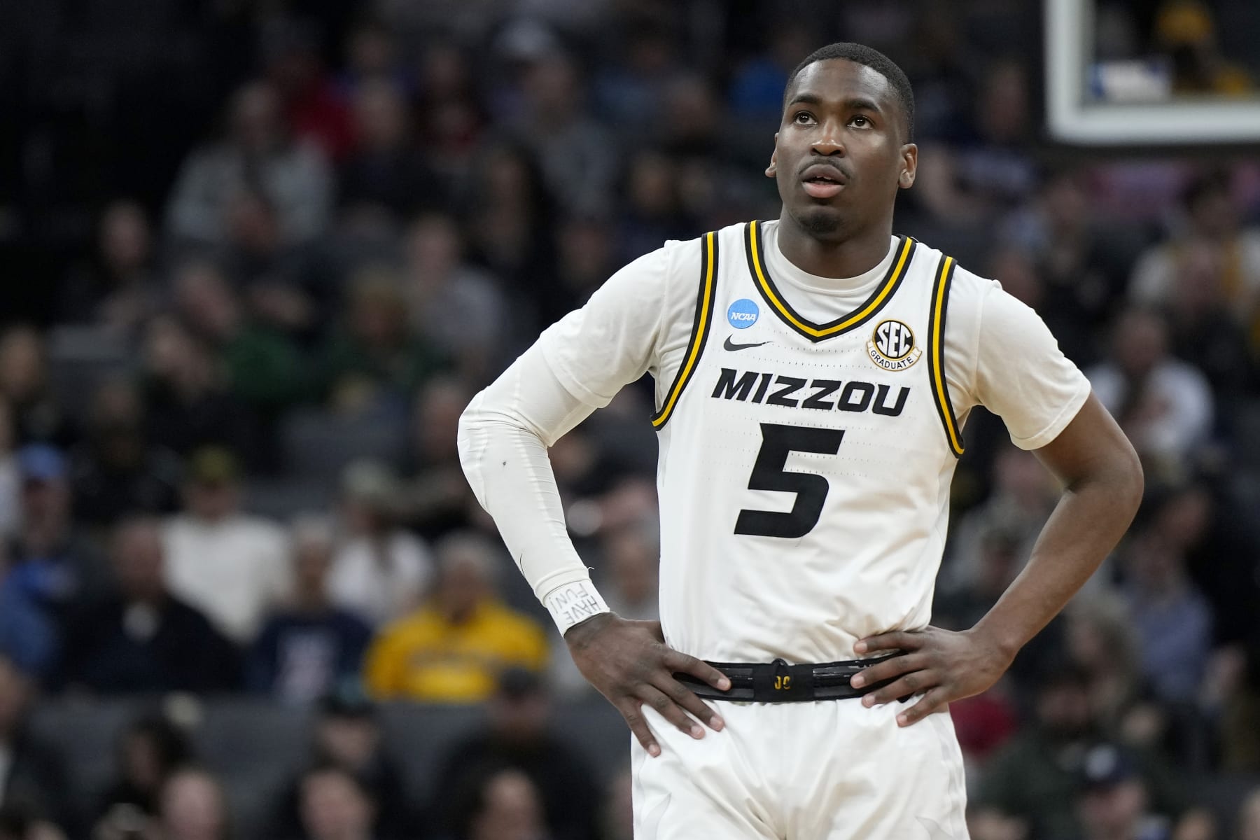 D'Moi Hodge of Missouri