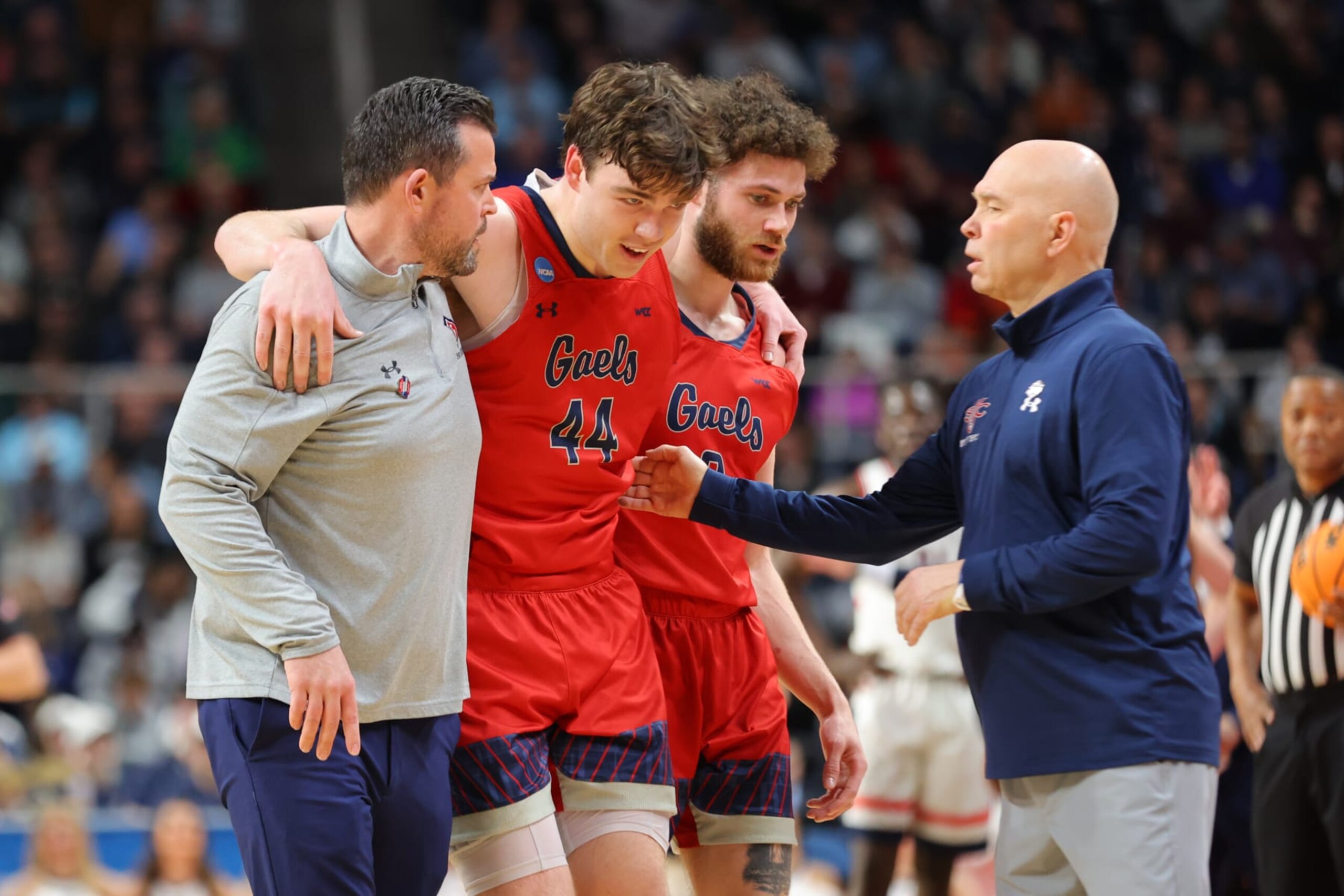Saint Mary's Alex Ducas (44)