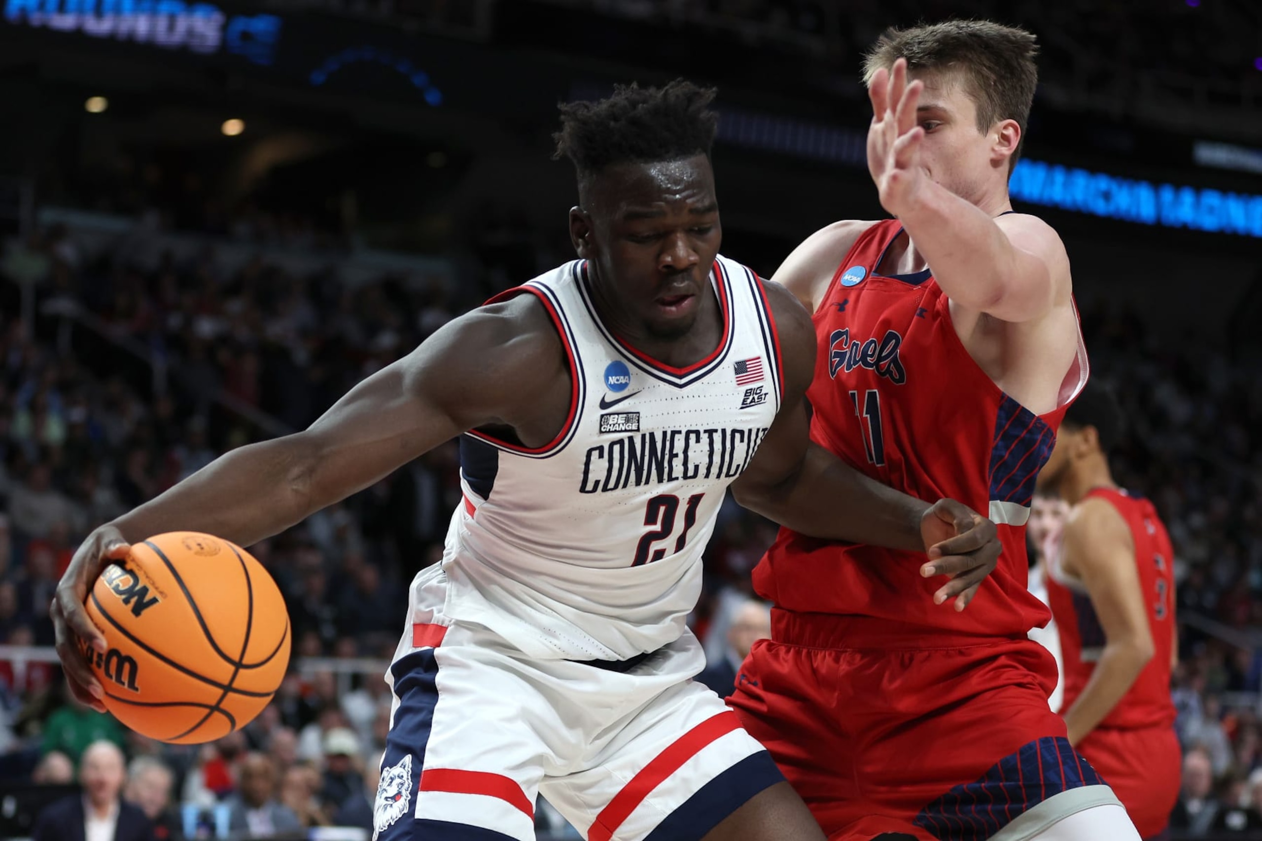 Adama Sanogo of UConn