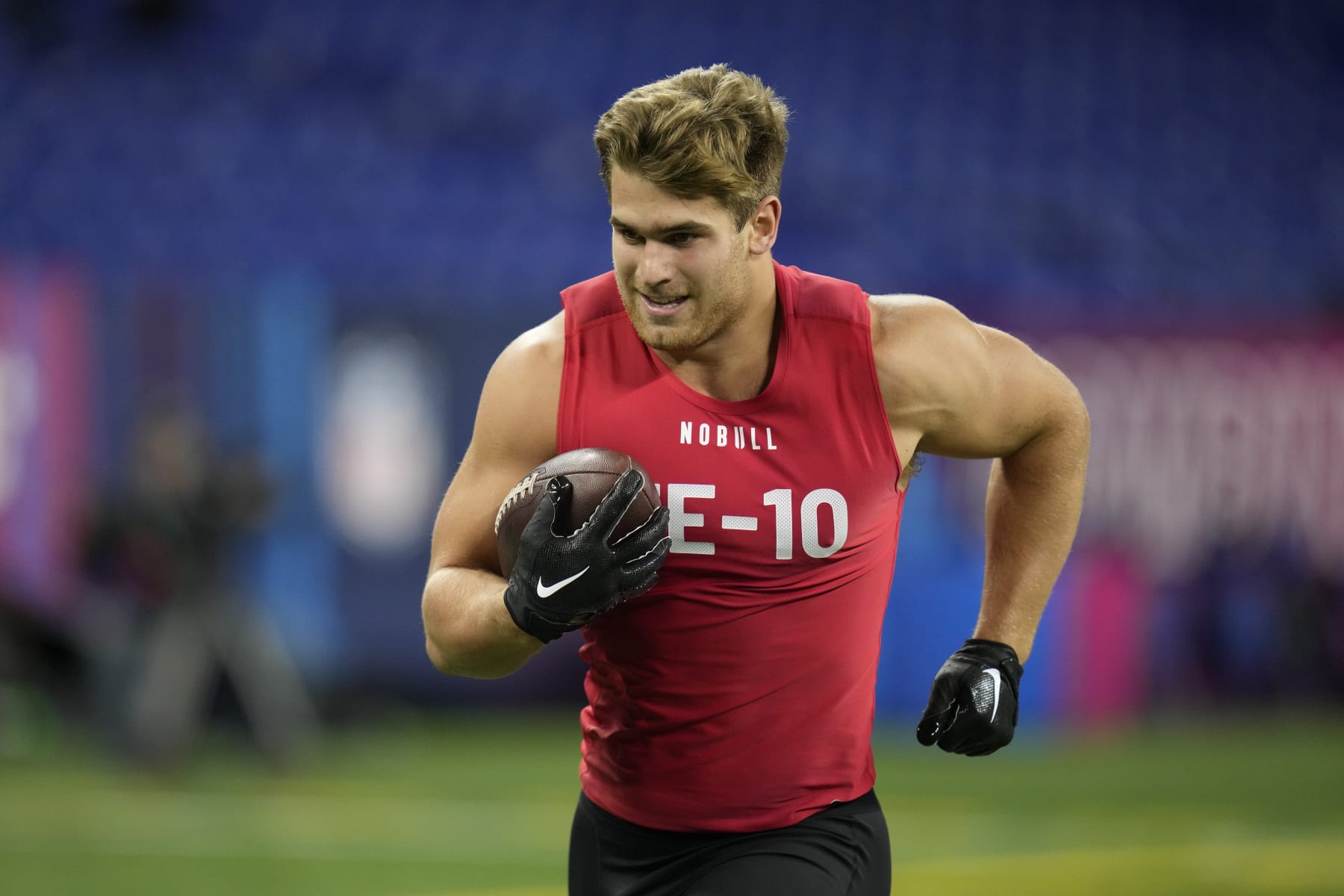 Notre Dame tight end Michael Mayer runs a drill at the NFL football scouting combine in Indianapolis, Saturday, March 4, 2023. (AP Photo/Michael Conroy)
