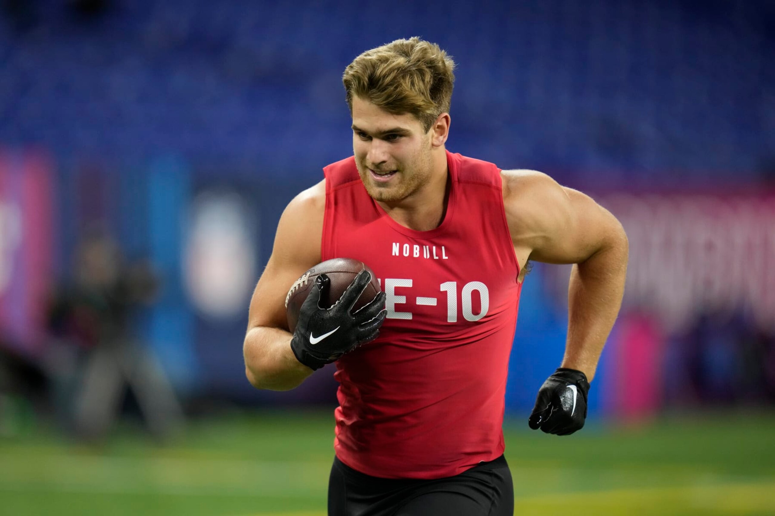 Notre Dame tight end Michael Mayer runs a drill at the NFL football scouting combine in Indianapolis, Saturday, March 4, 2023. (AP Photo/Michael Conroy) Notre Dame tight end Michael Mayer runs a drill at the NFL football scouting combine in Indianapolis, Saturday, March 4, 2023. (AP Photo/Michael Conroy)