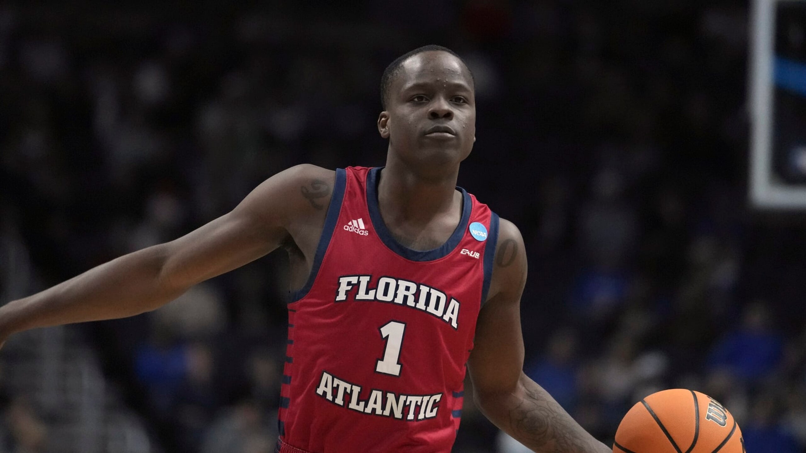 FAU's Johnell Davis FAU's Johnell Davis