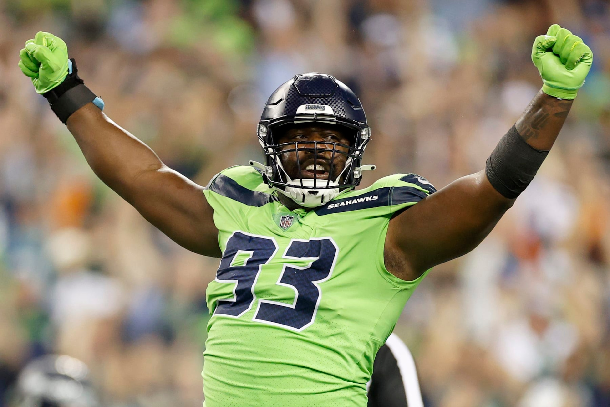 Shelby Harris could be a good addition to the Dallas defense. 