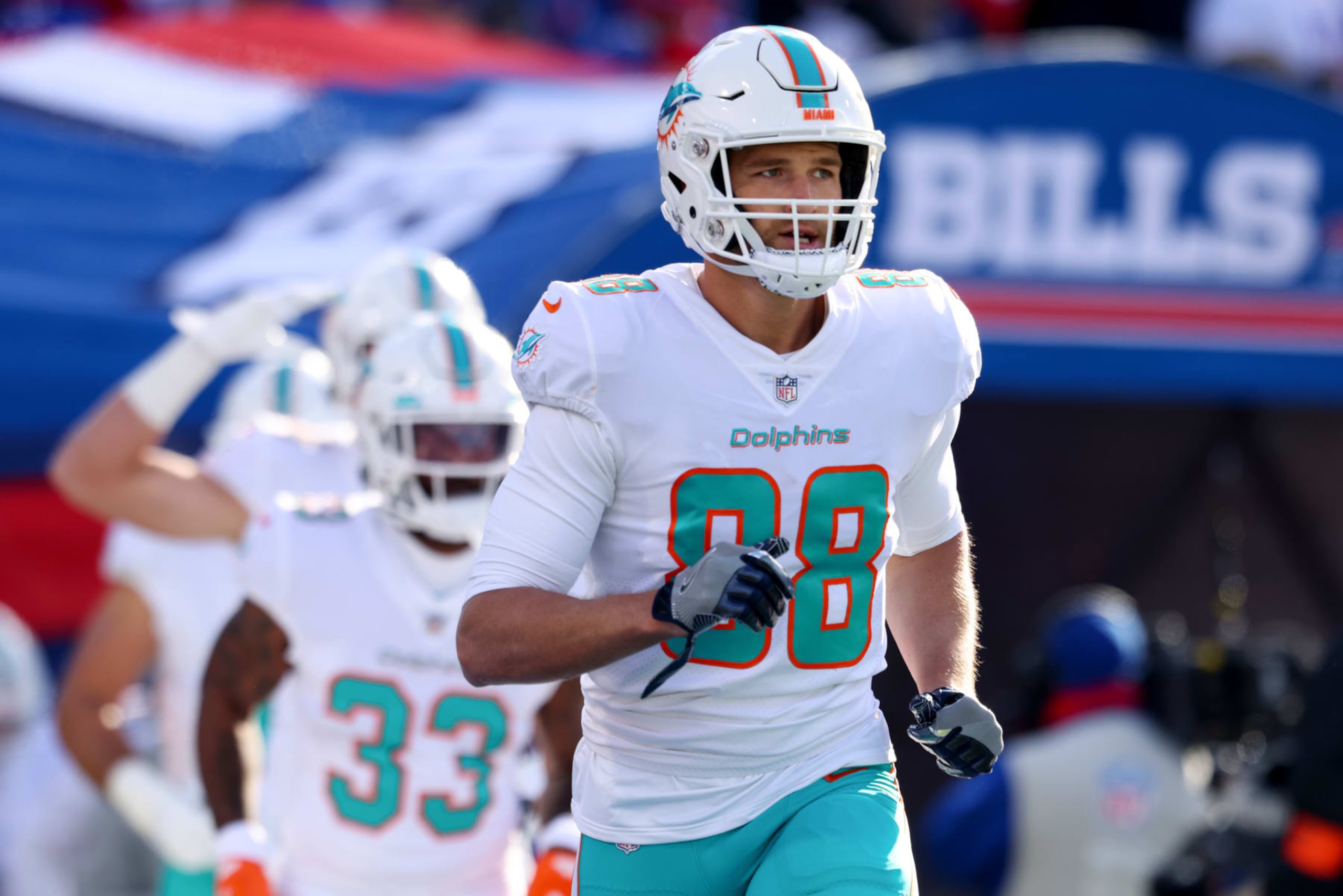 ORCHARD PARK, NEW YORK - JANUARY 15: Mike Gesicki #88 of the Miami Dolphins takes the field prior to a game against the Buffalo Bills in the AFC Wild Card playoff game at Highmark Stadium on January 15, 2023 in Orchard Park, New York. (Photo by Bryan M. Bennett/Getty Images)