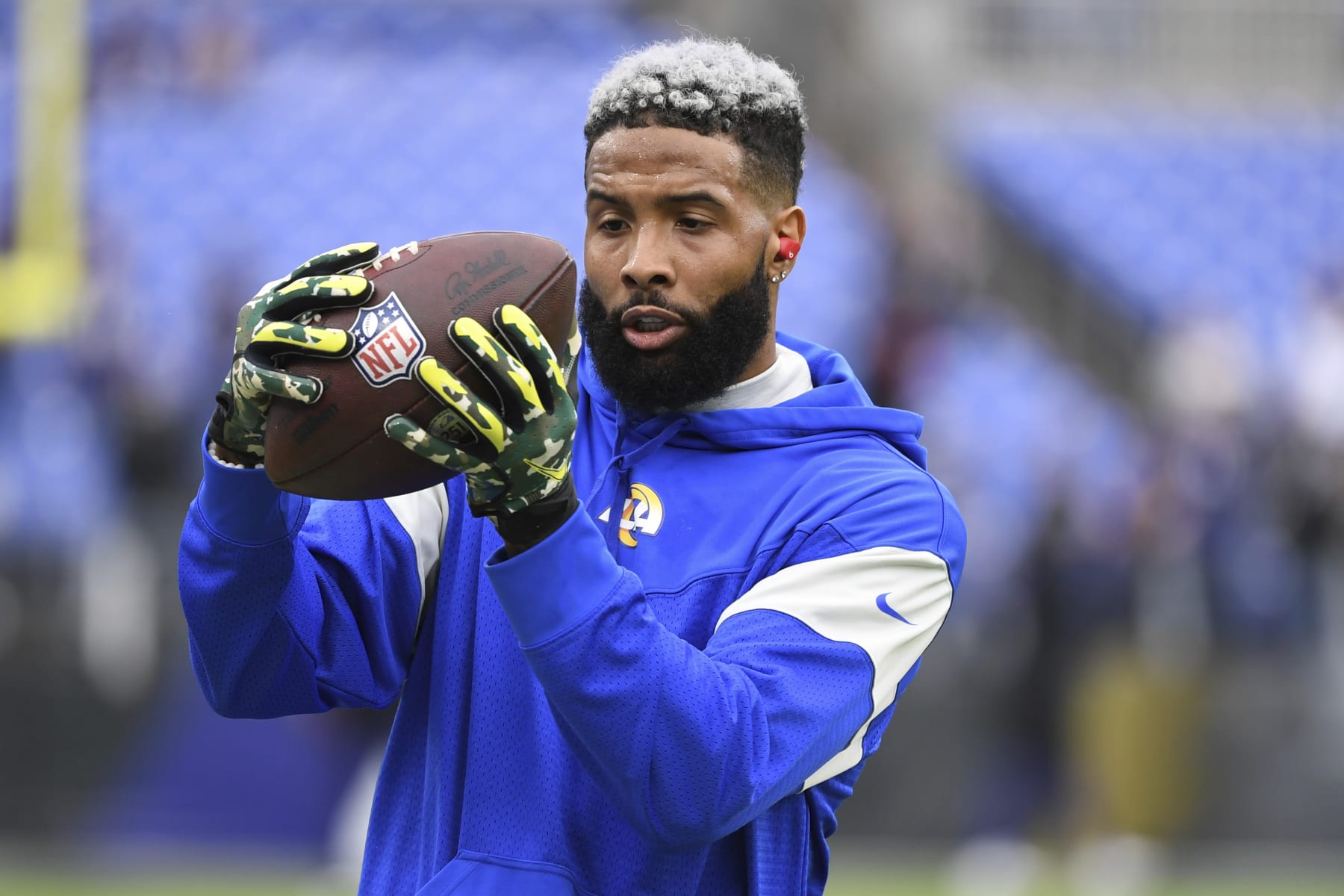 Los Angeles Rams wide receiver Odell Beckham Jr. (3) catches the ball during pre-game warm-ups before an NFL football game against the Baltimore Ravens, Sunday, Jan. 2, 2022, in Baltimore. (AP Photo/Terrance Williams)