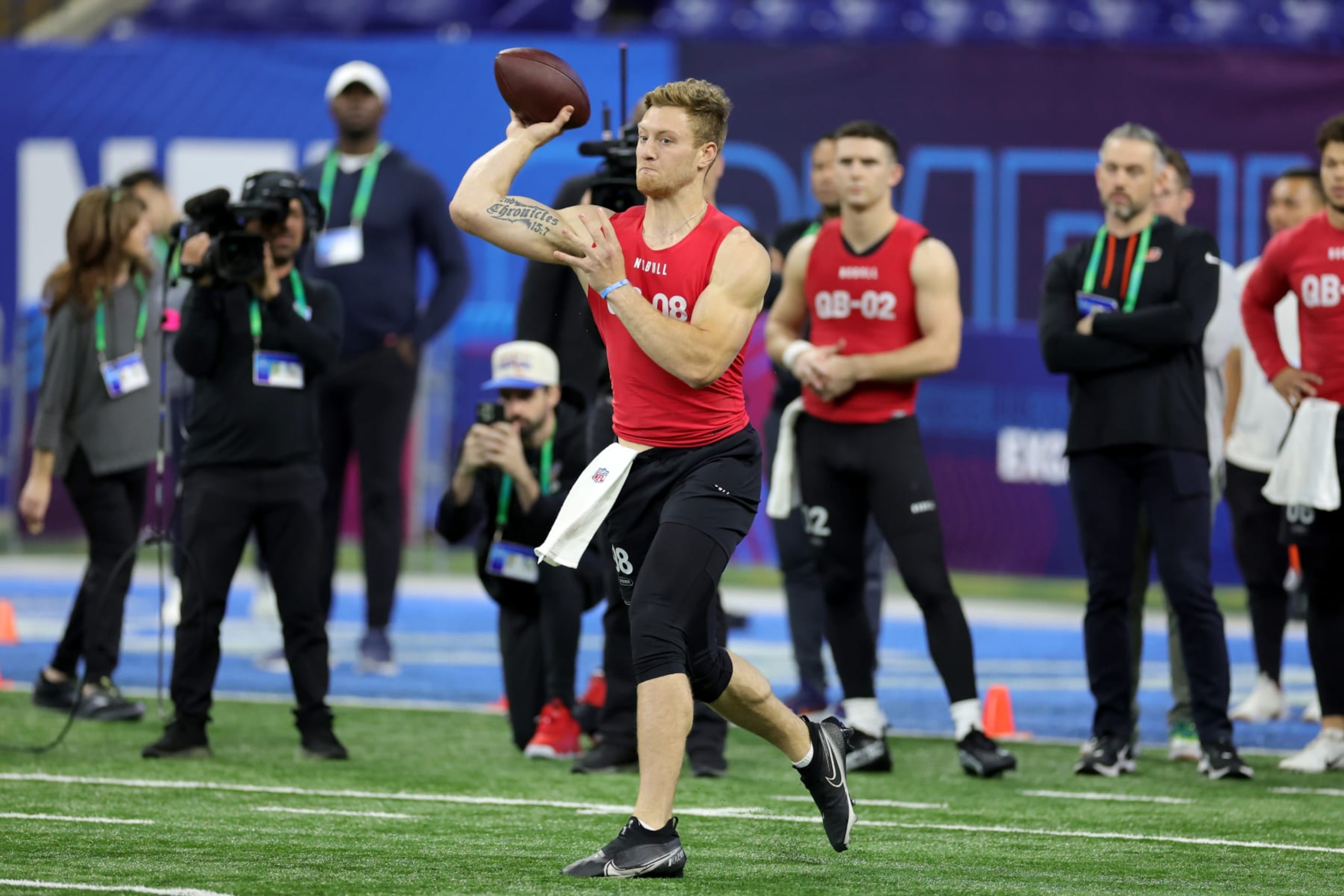 INDIANAPOLIS, INDIANA - MARCH 04: Quarterback Will Levis of Kentucky participates in a drill during the NFL Combine at Lucas Oil Stadium on March 04, 2023 in Indianapolis, Indiana. (Photo by Stacy Revere/Getty Images)