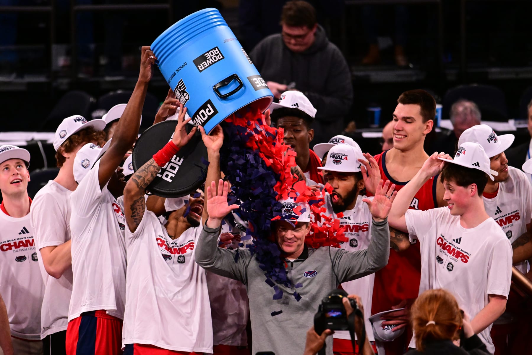 Florida Atlantic celebrates reaching the Final Four