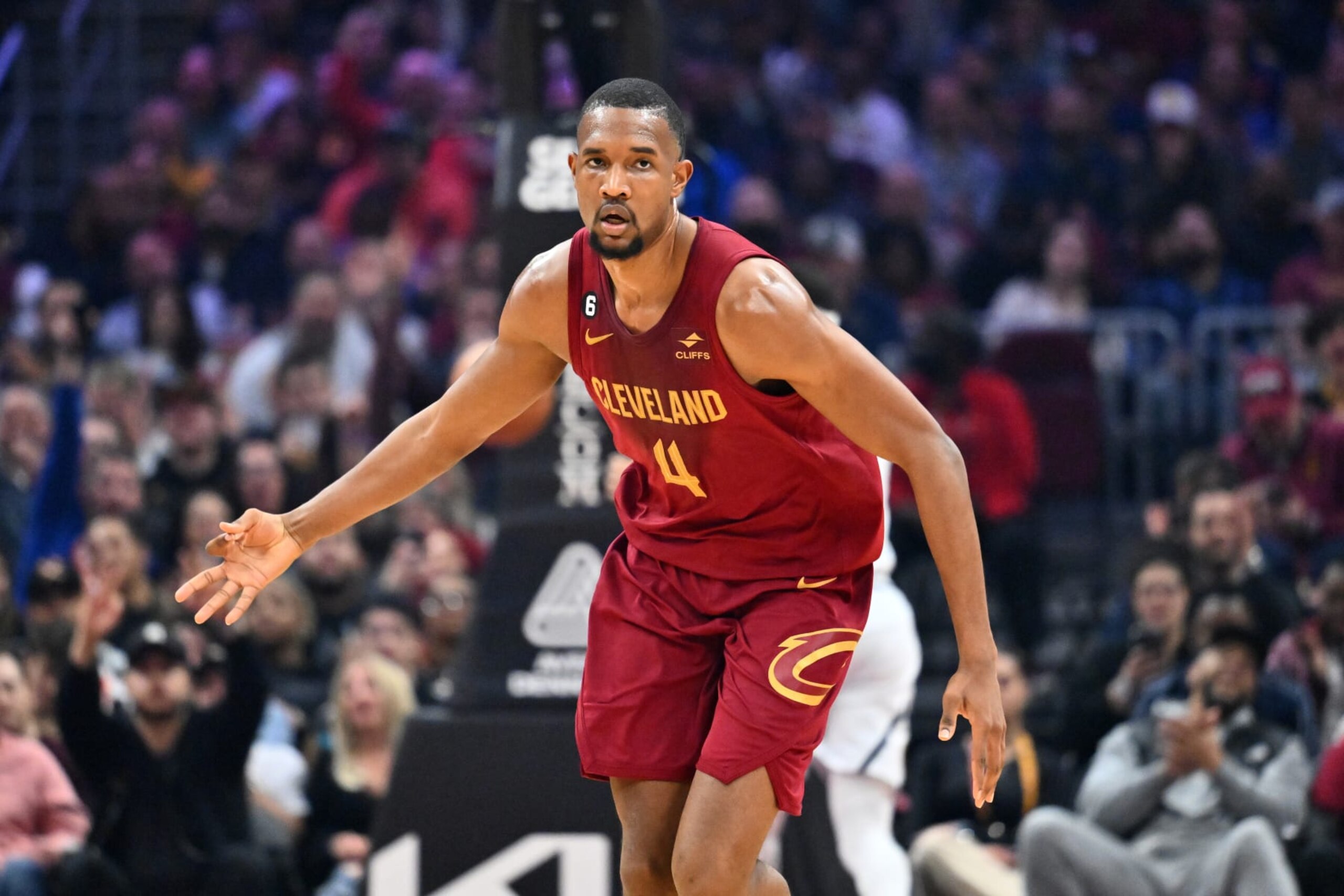 Evan Mobley