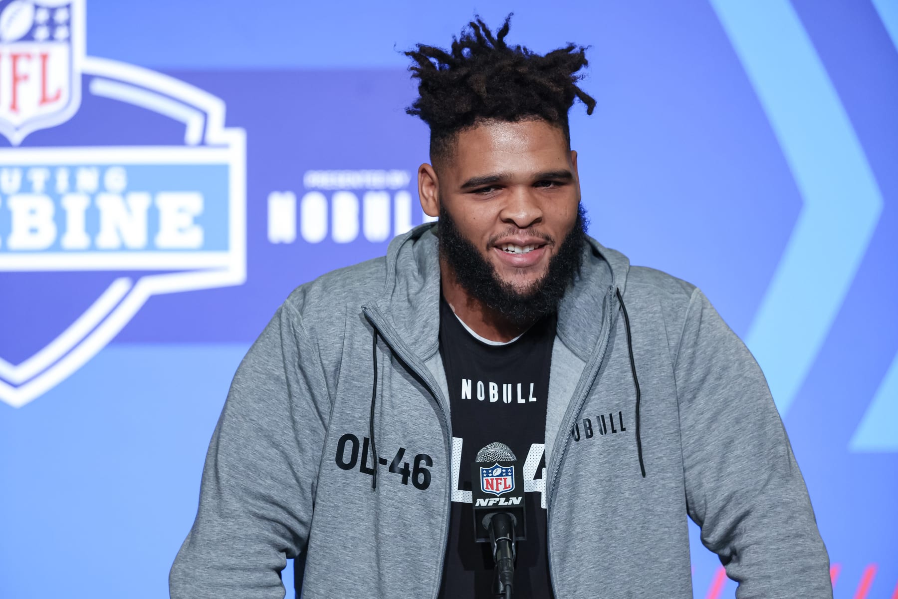 Florida OL O'Cyrus Torrence