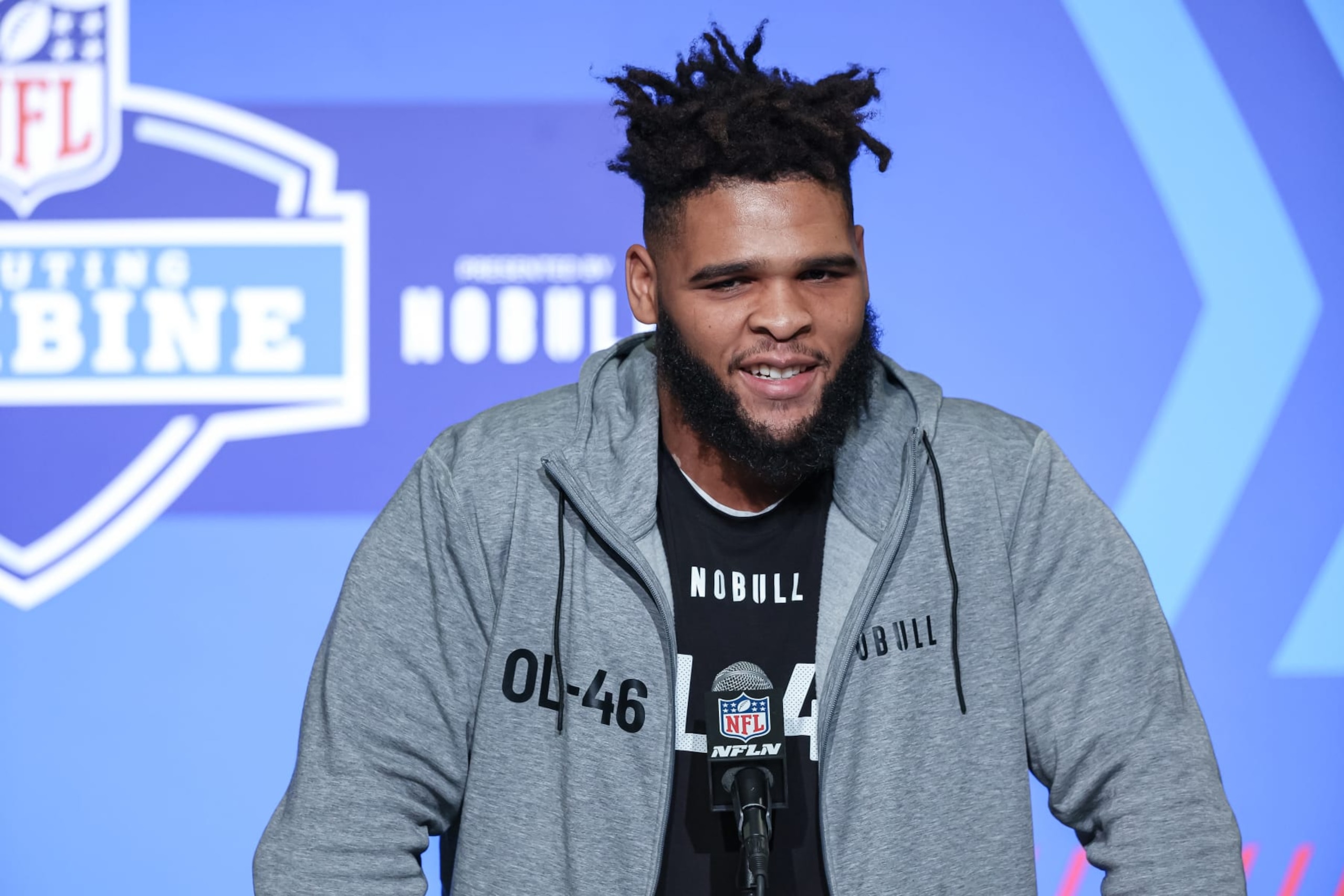 Florida OL O'Cyrus Torrence